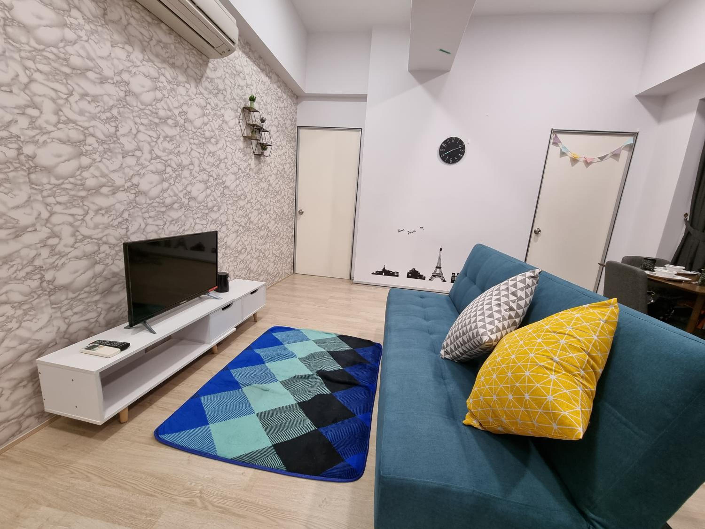 FREE Parking Revo Aurora I 2Bedroom l 5pax I Pavilion2