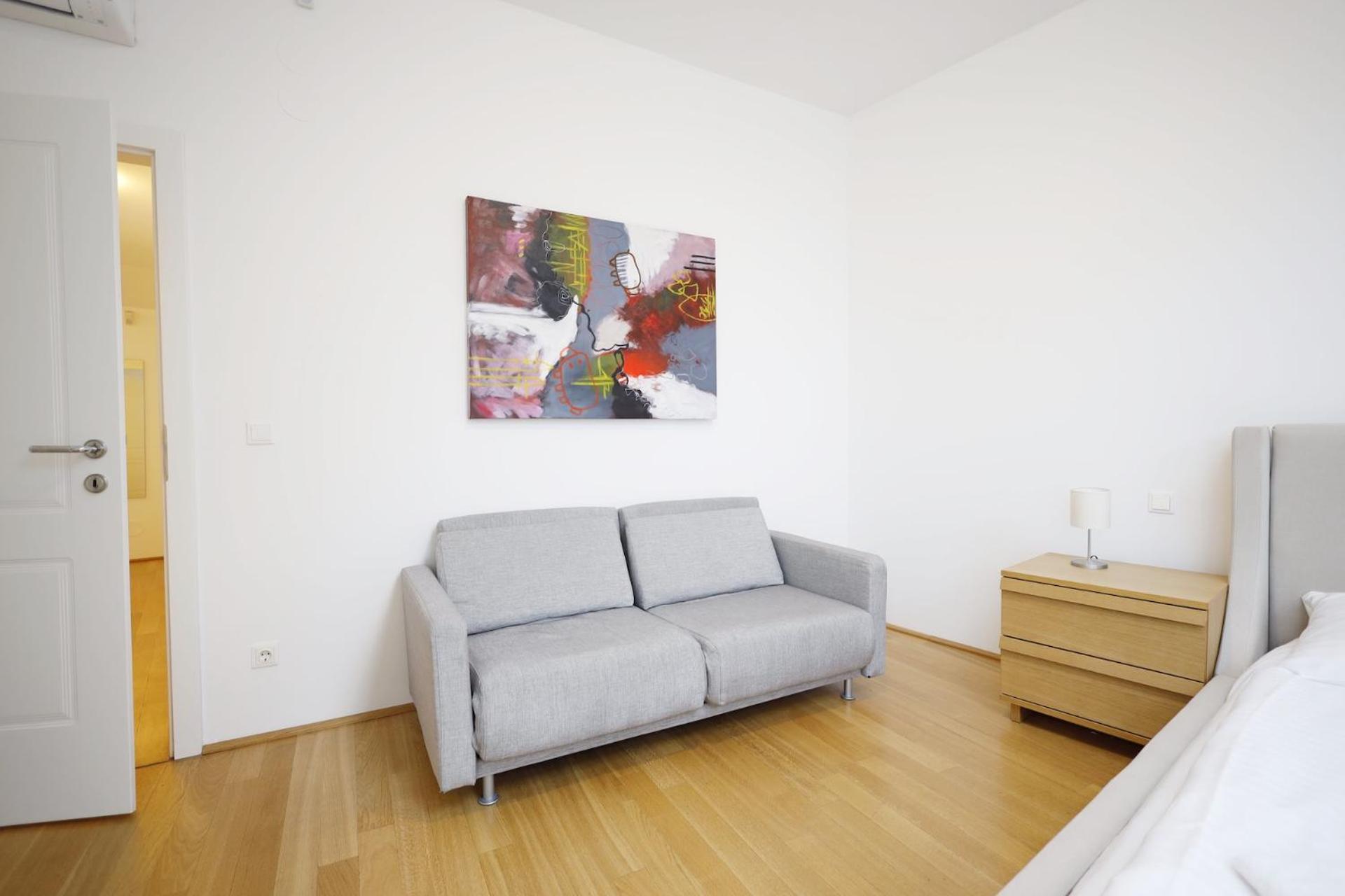 HeyMi Apartments Oper