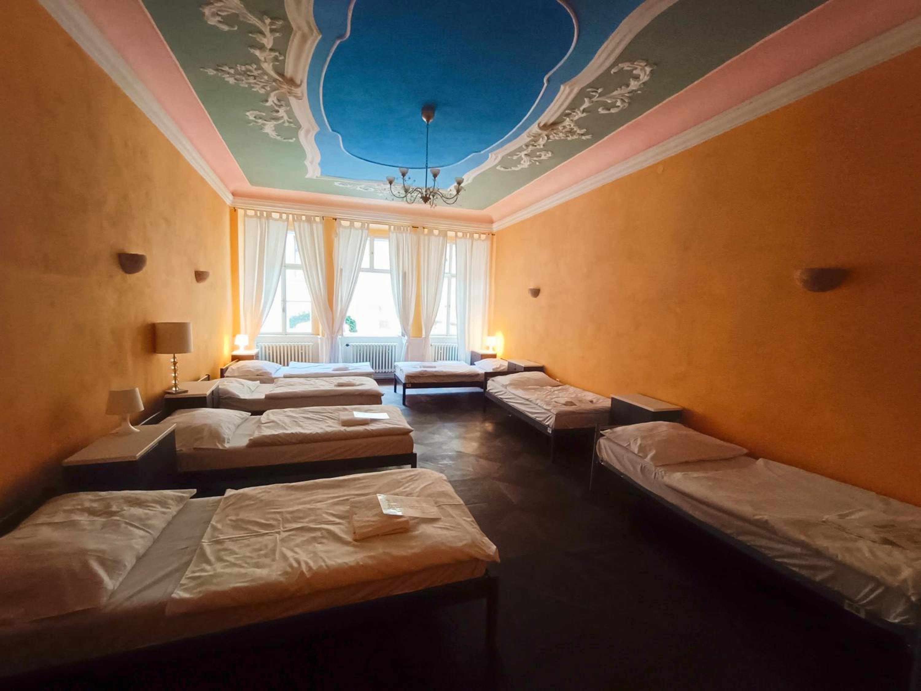 Charles Bridge Hostel & Apartments
