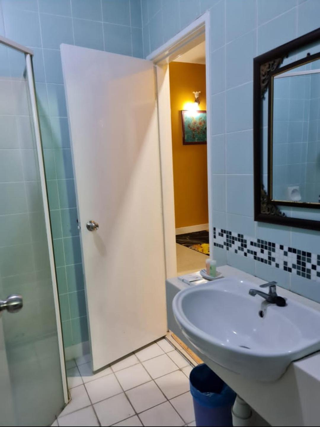 Villa Suria SemiD Homestay Shah Alam, photo 9