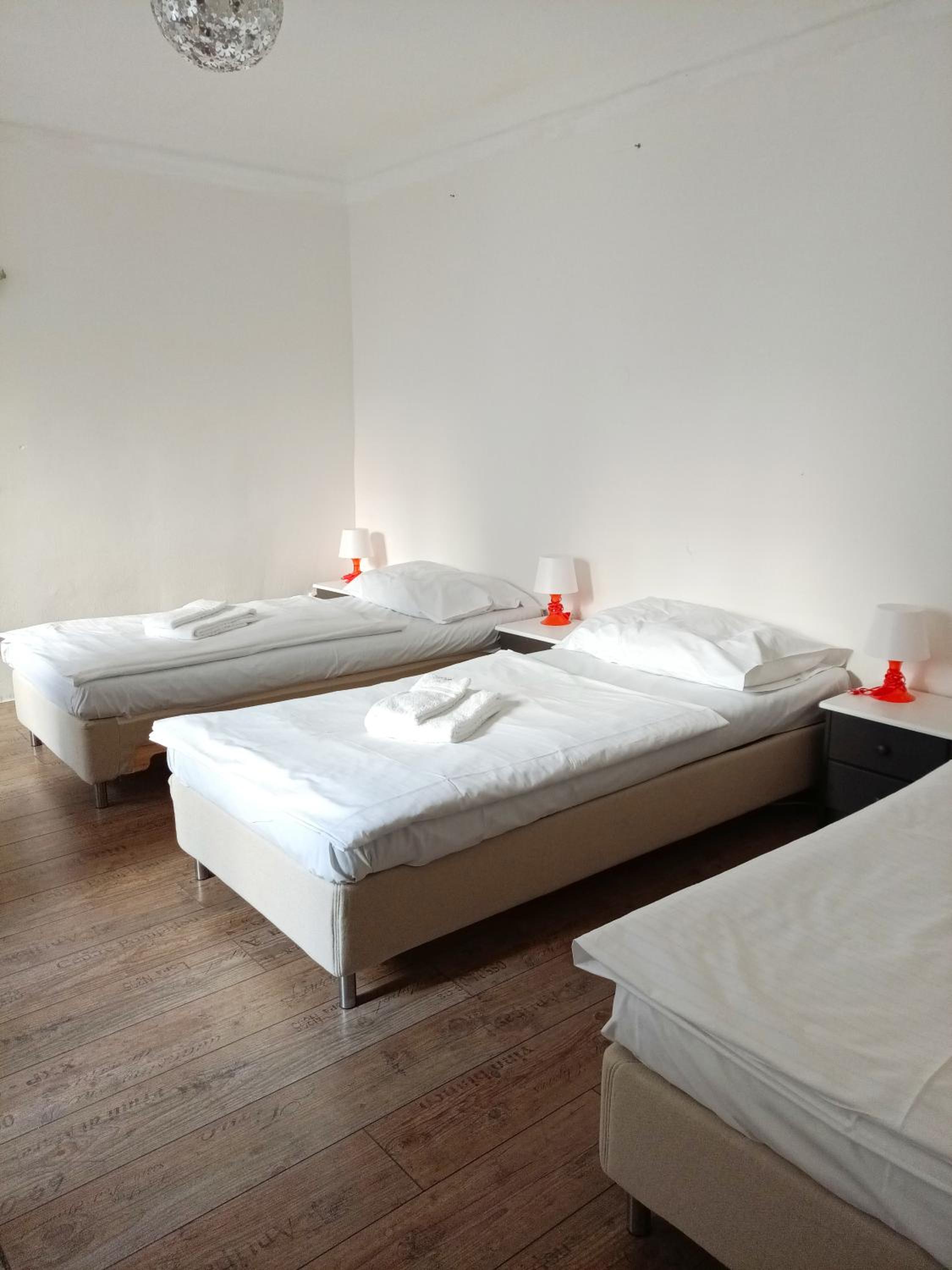 Charles Bridge Hostel & Apartments