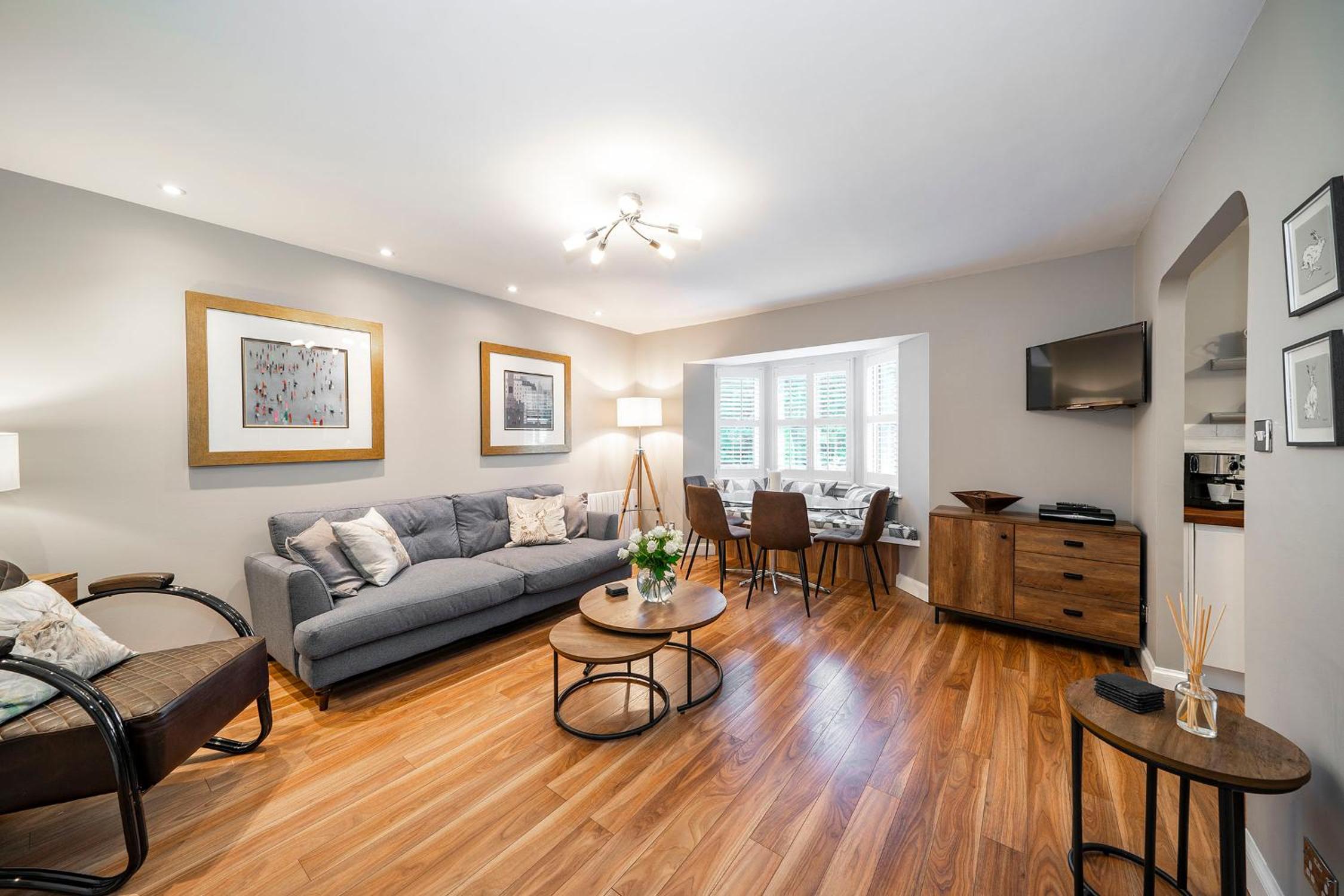 The Pines - Luxury 3-Bed Apartment Near Golf & Spa, Gleneagles, Auchterarder