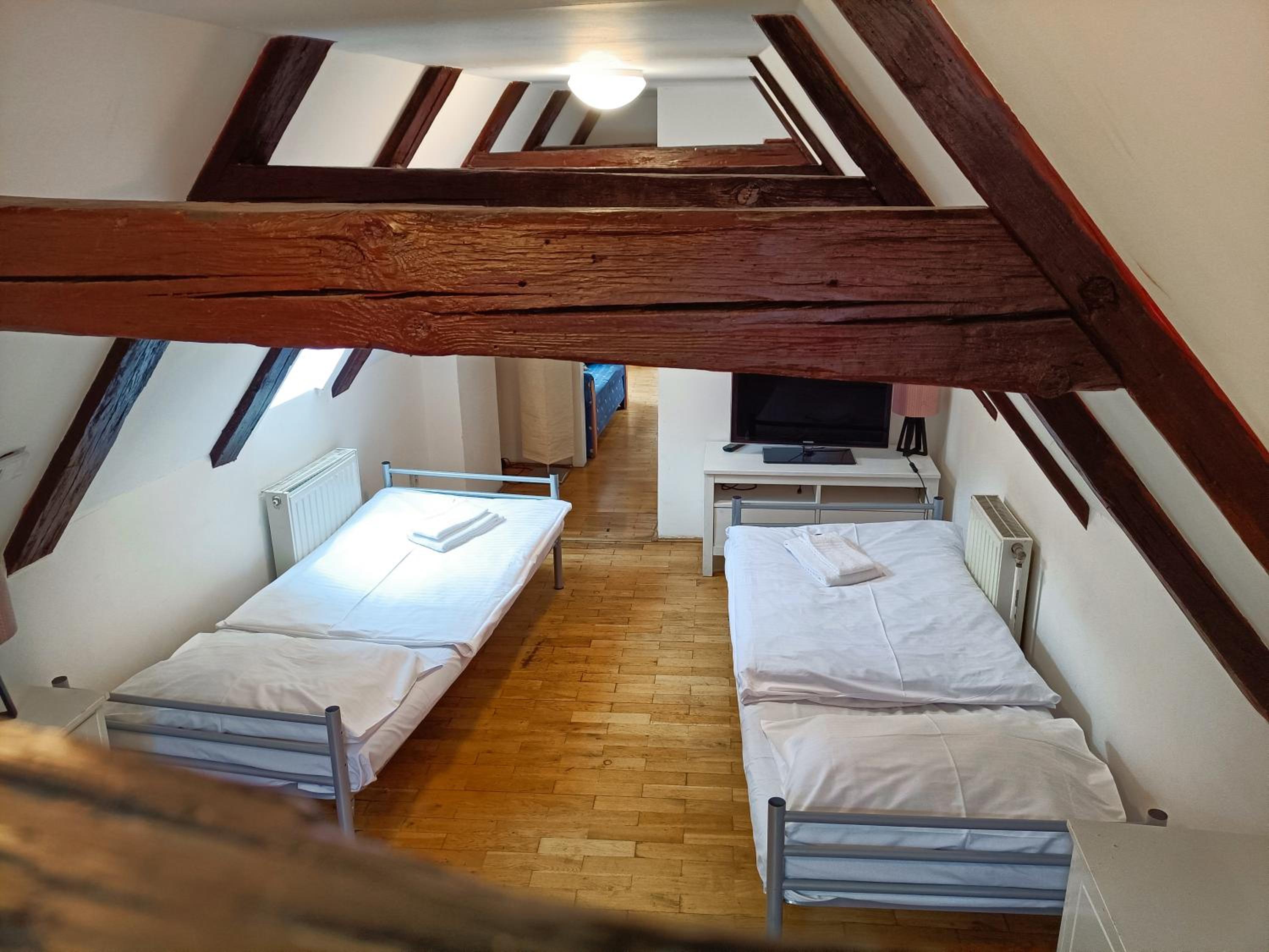 Charles Bridge Hostel & Apartments