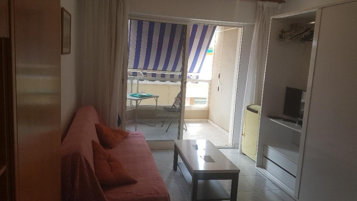 Studio 4 persons at 2 minutes from the beach photo 3