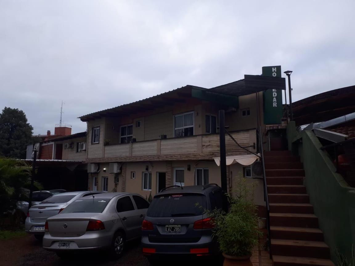 Hospedar