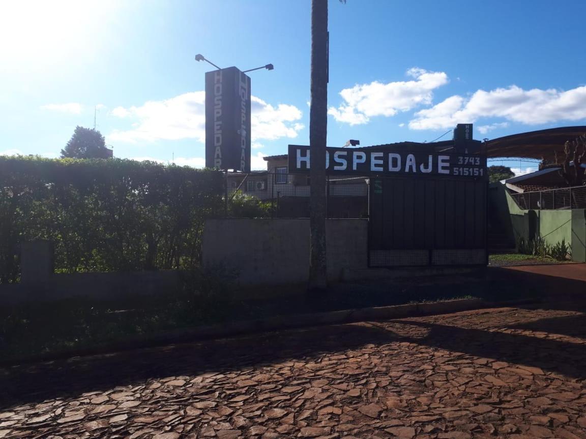 Hospedar
