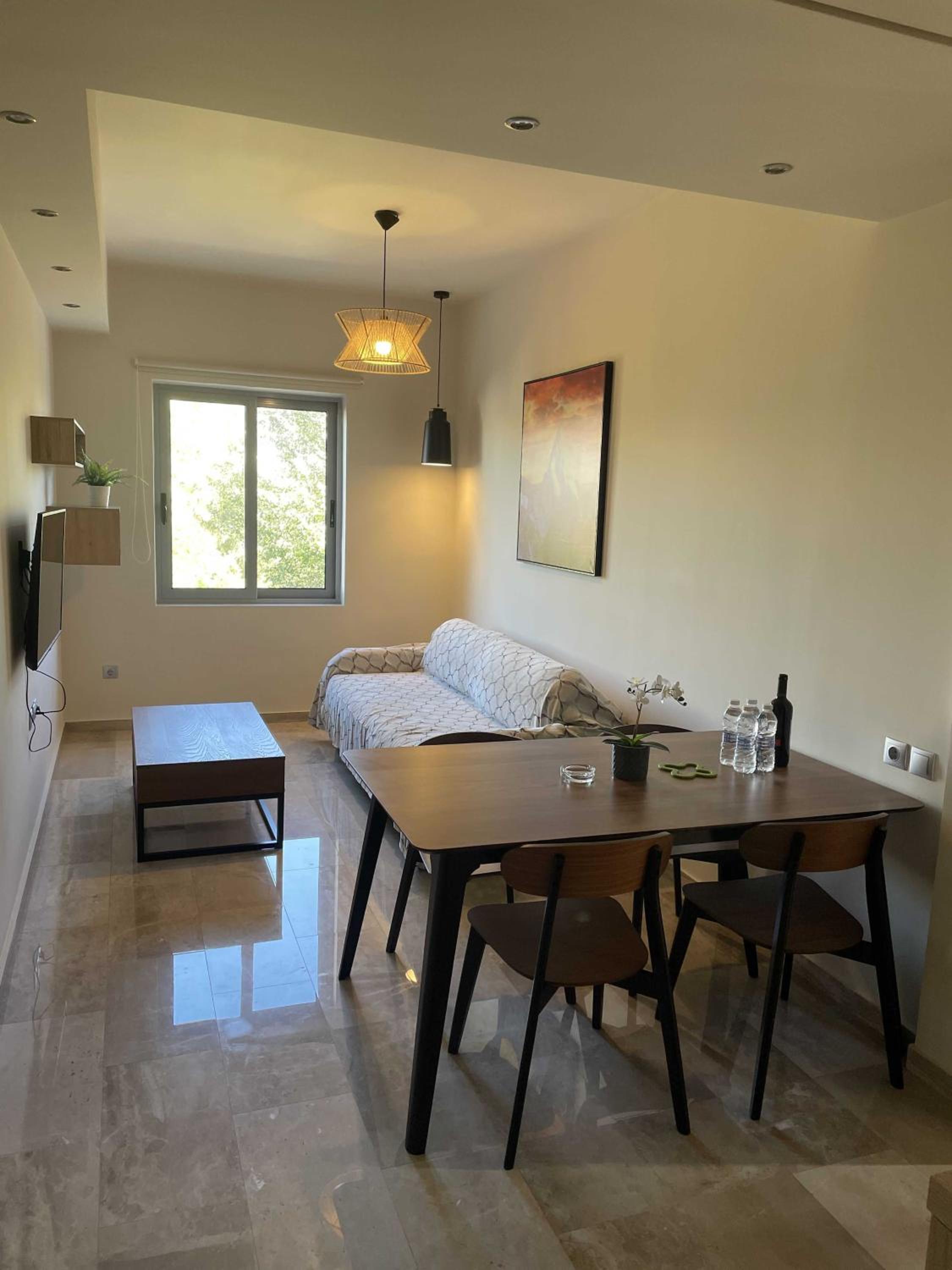 WUKELA APARTMENTS