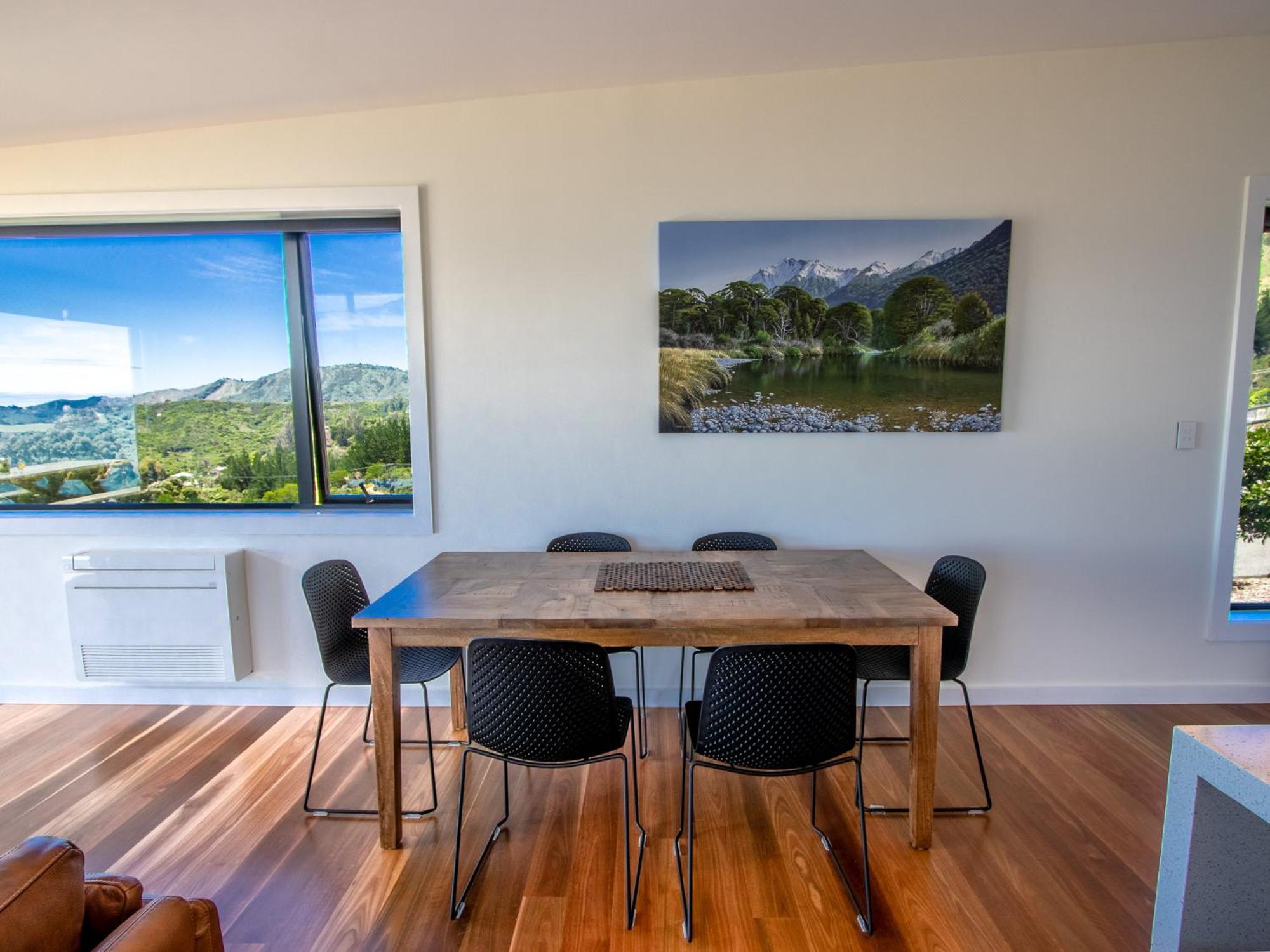 Bay Vista Brilliance - Pohara Holiday Home view 4