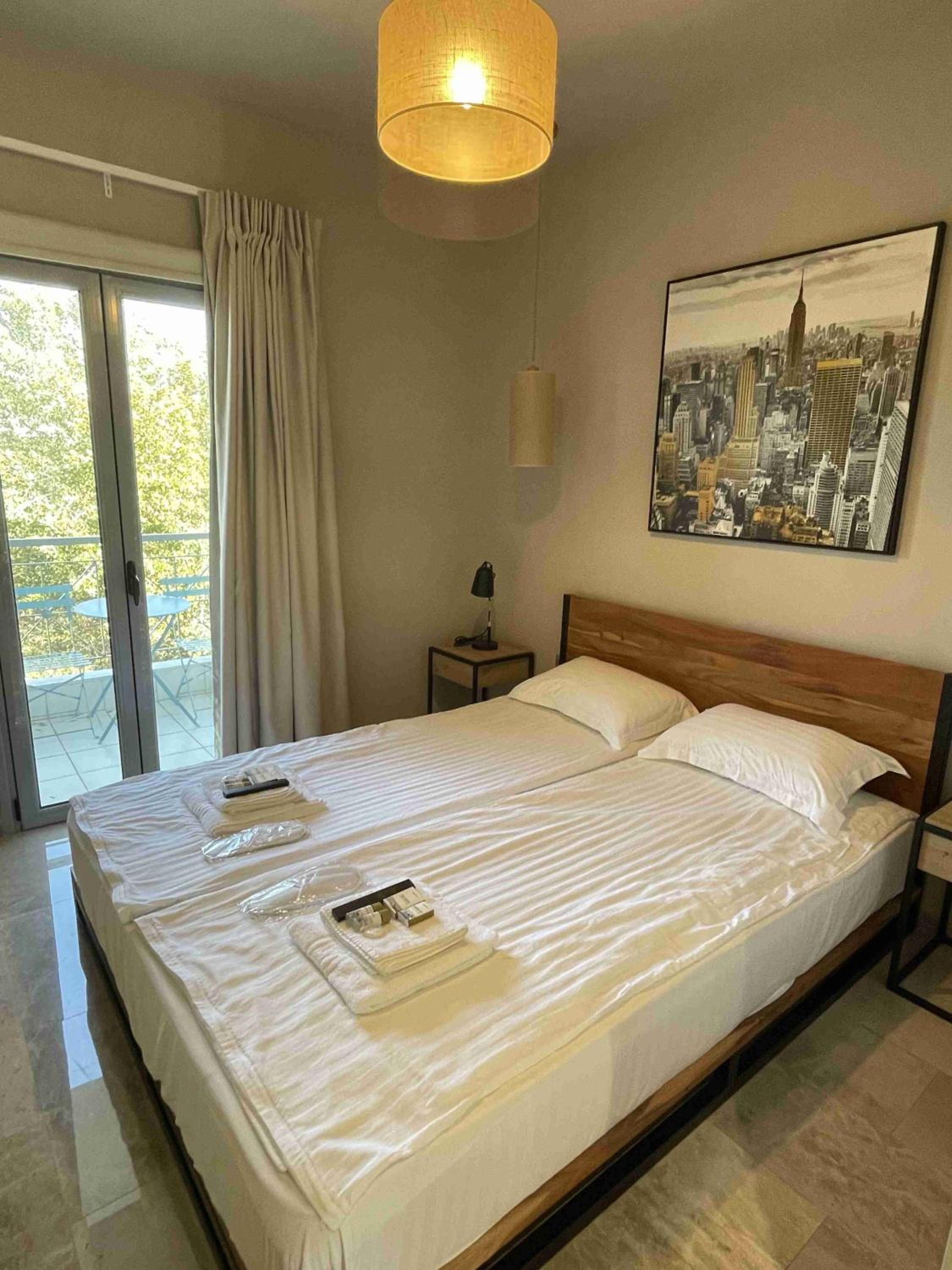 WUKELA APARTMENTS