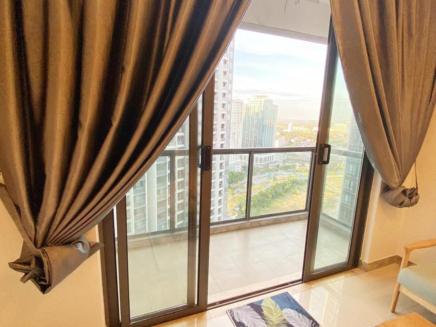 R&F Princess Cove Boutique Homestay By TREX #Nearby CIQ #Johor Bahru #JB Central #To custom 10minit