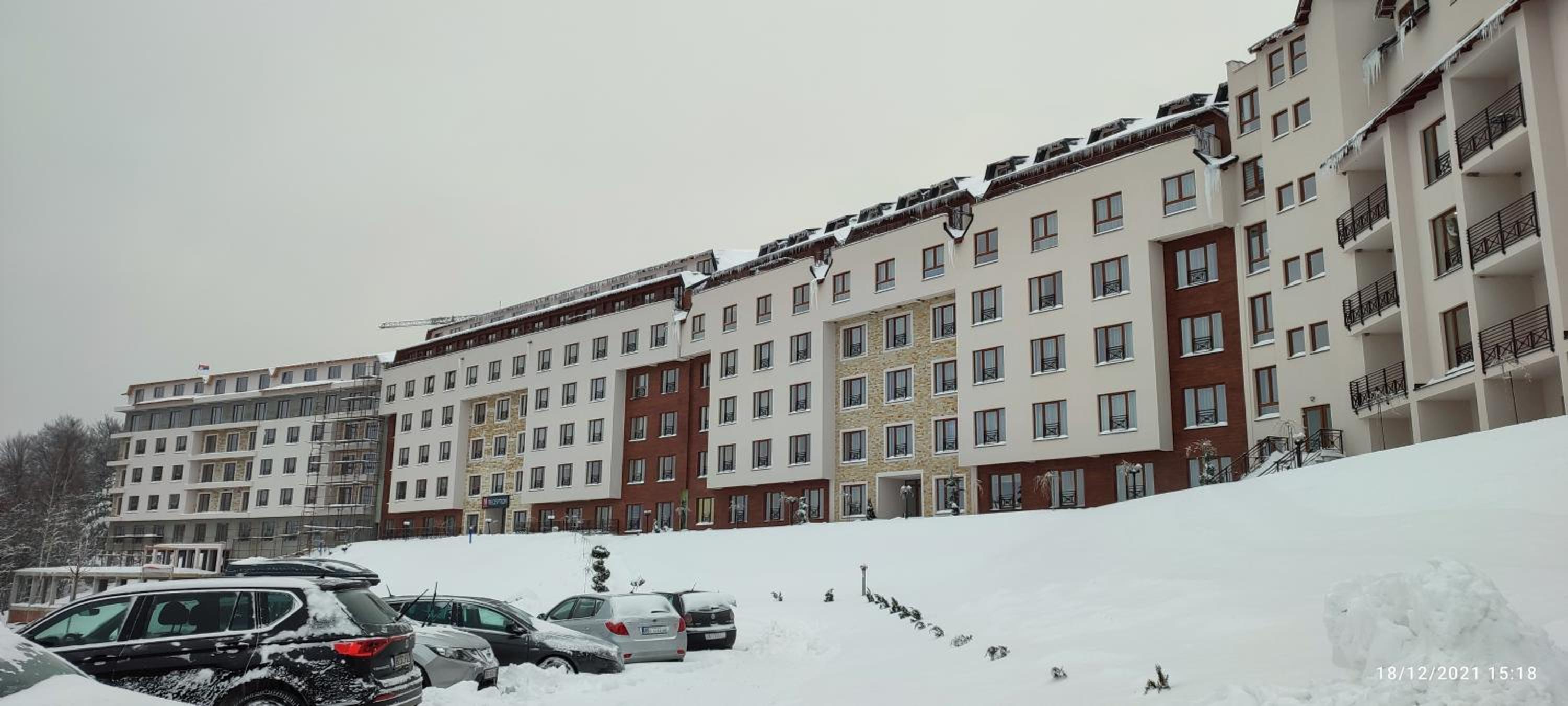 Photo 42