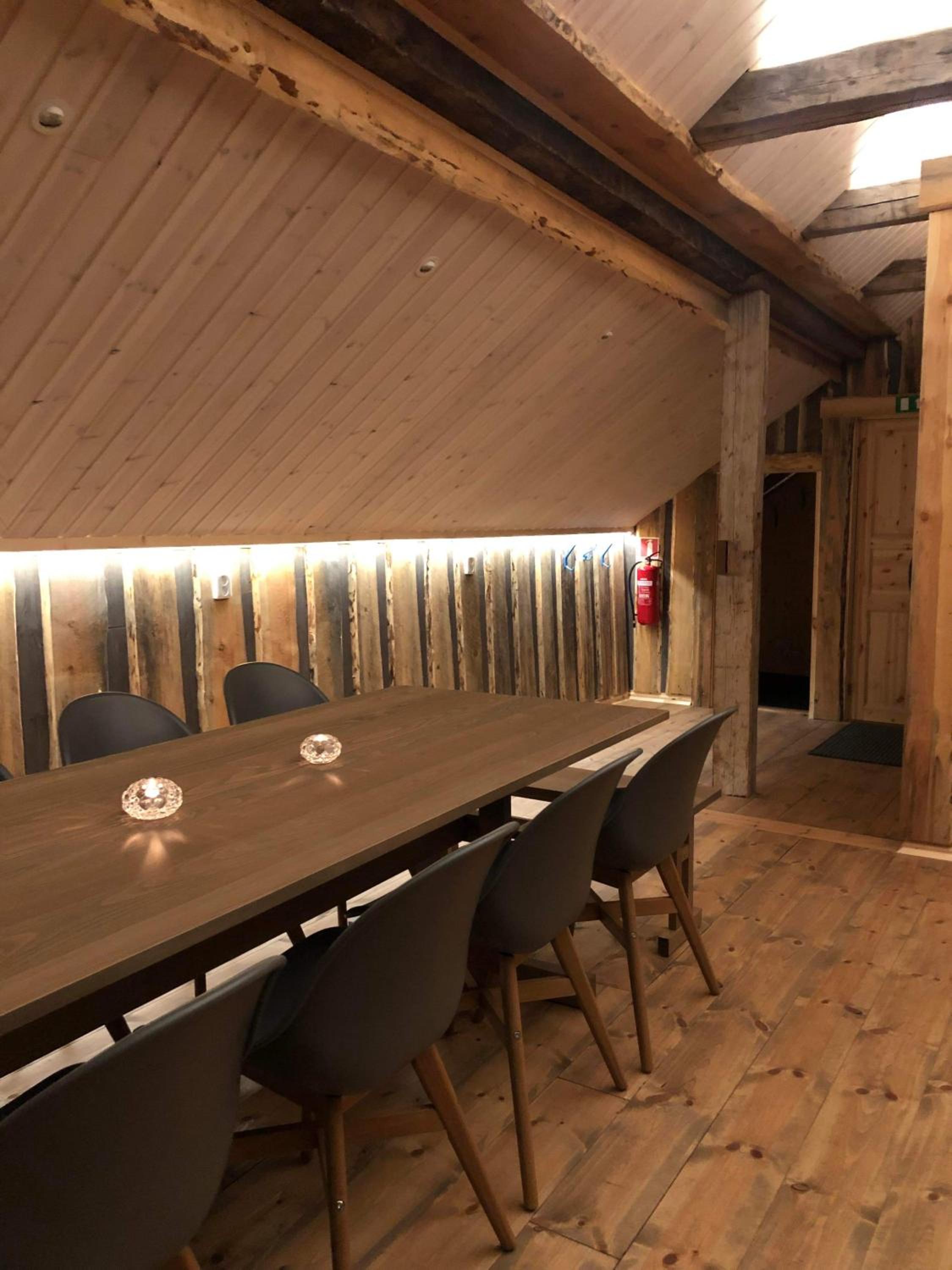 meeting & event spaces