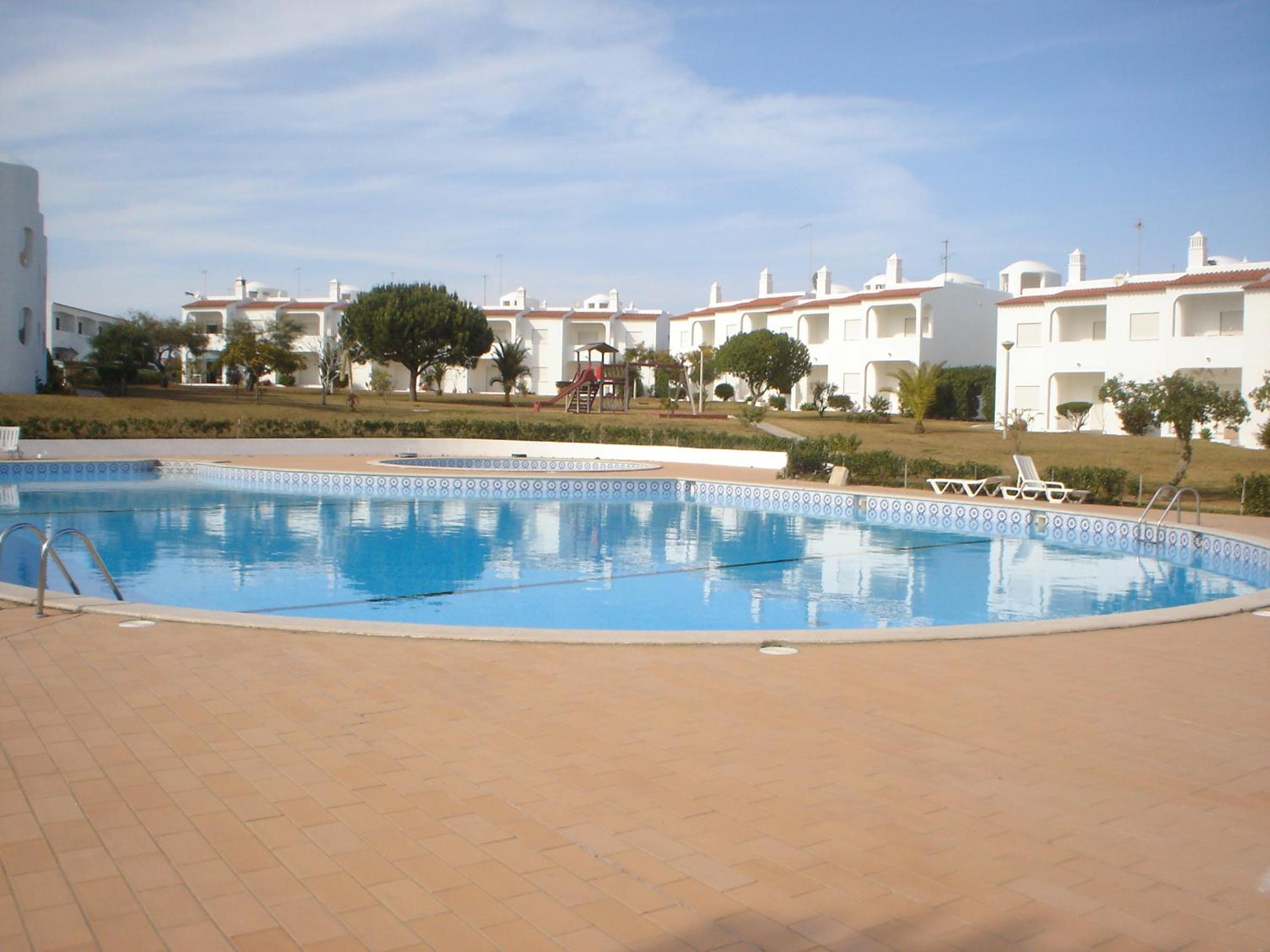 Renovated Algarve Apartments with Pool view 3