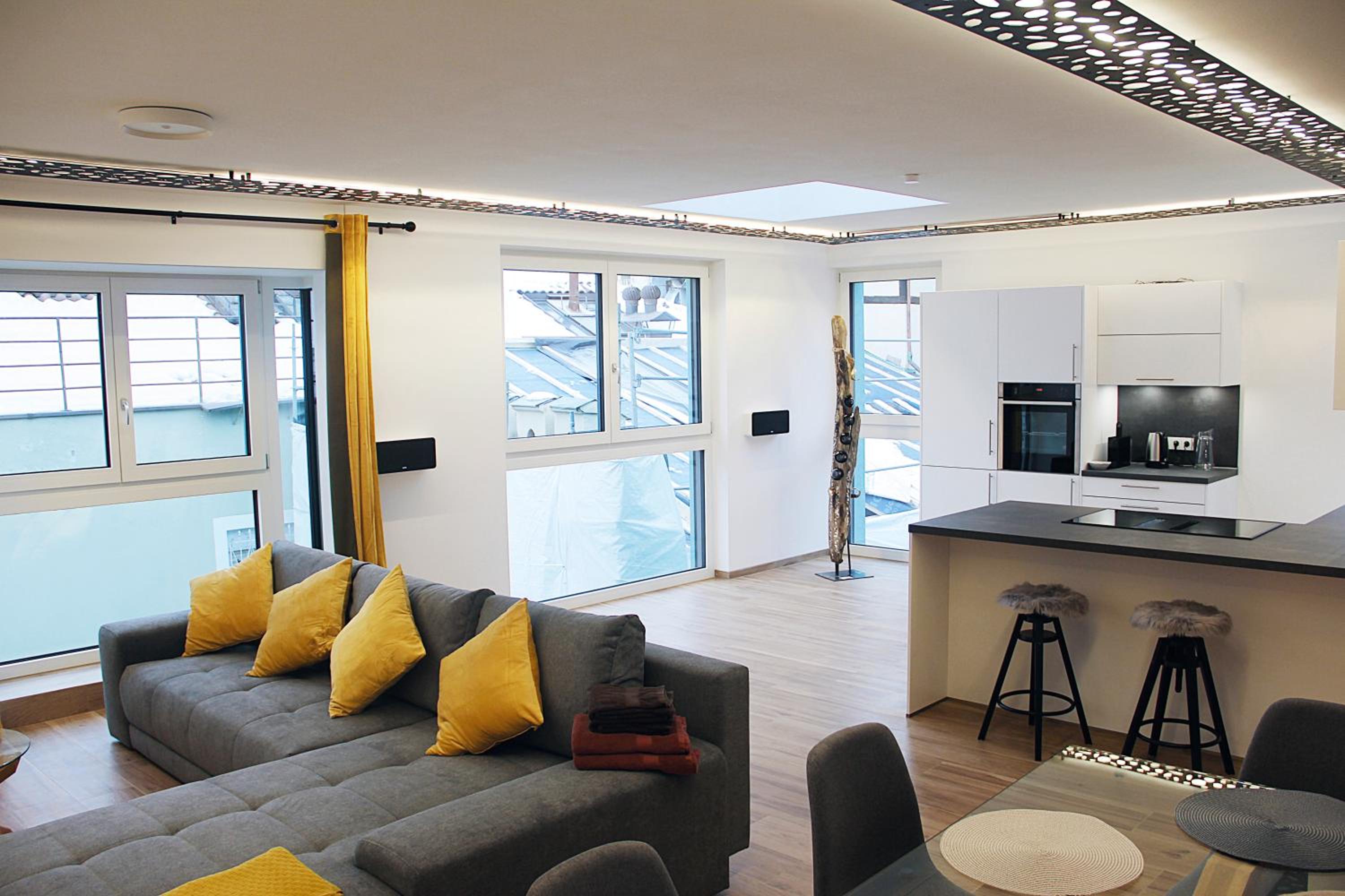 Laurentia Penthouse Apartment photo 4