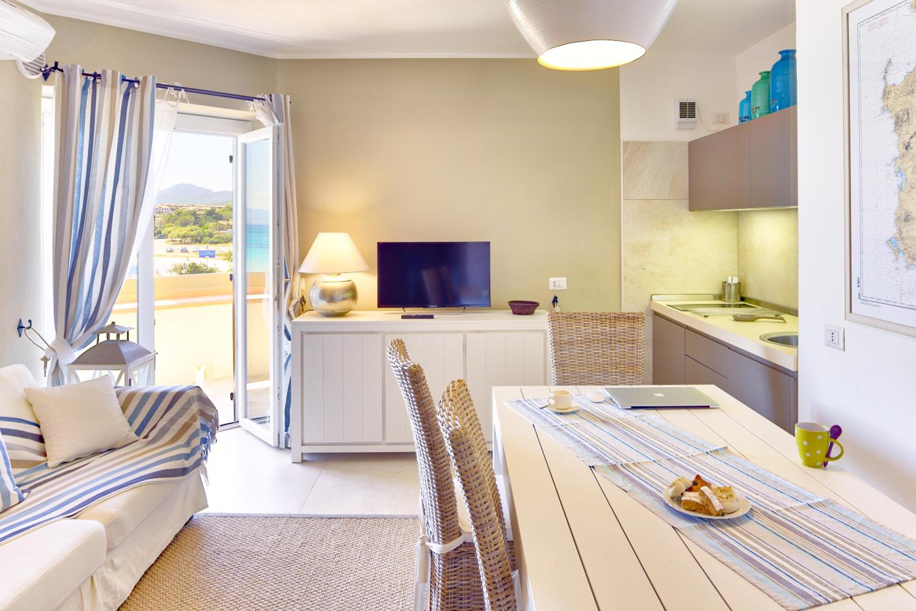 Photo 32