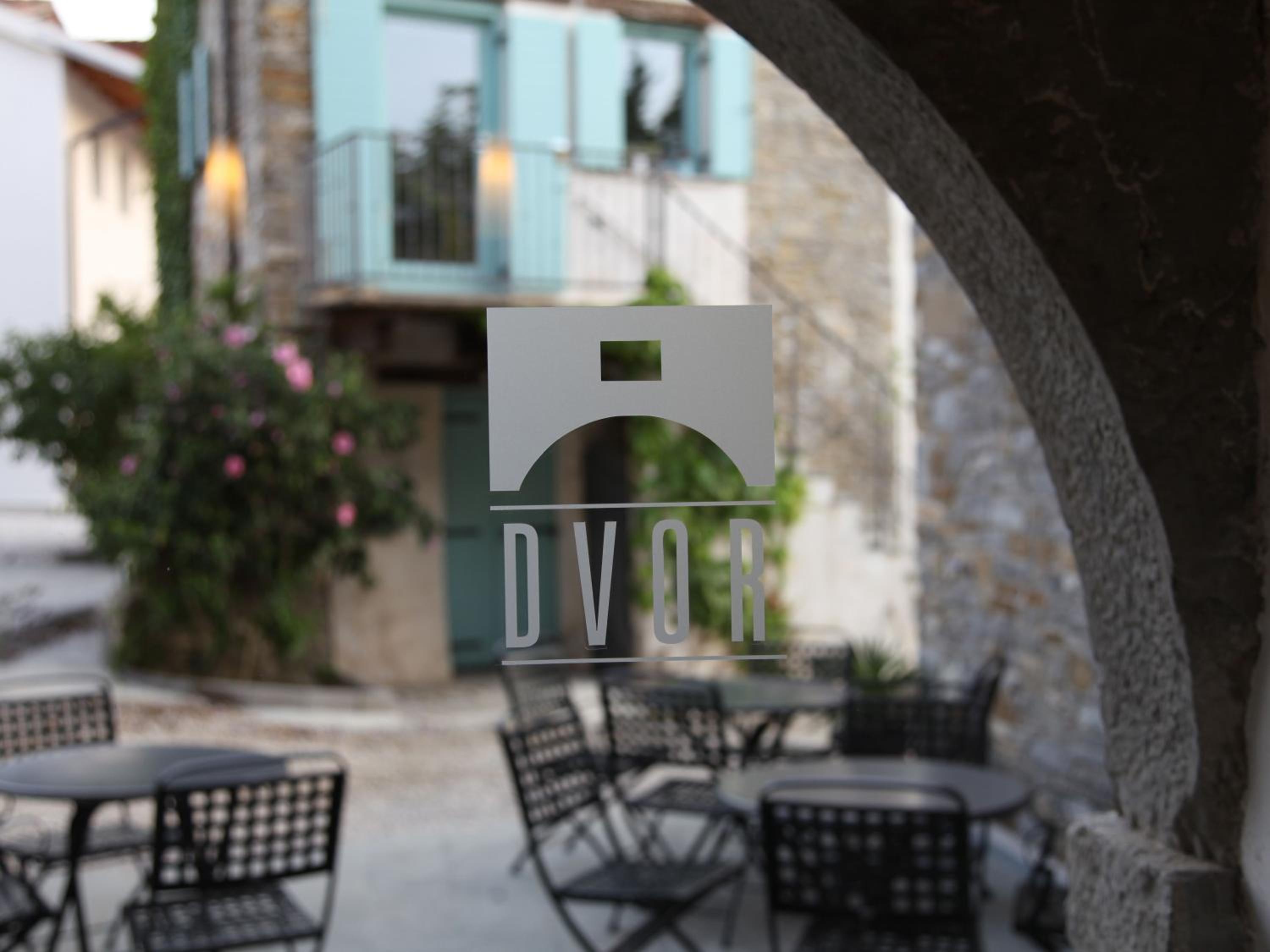 Boutique Hotel Dvor
