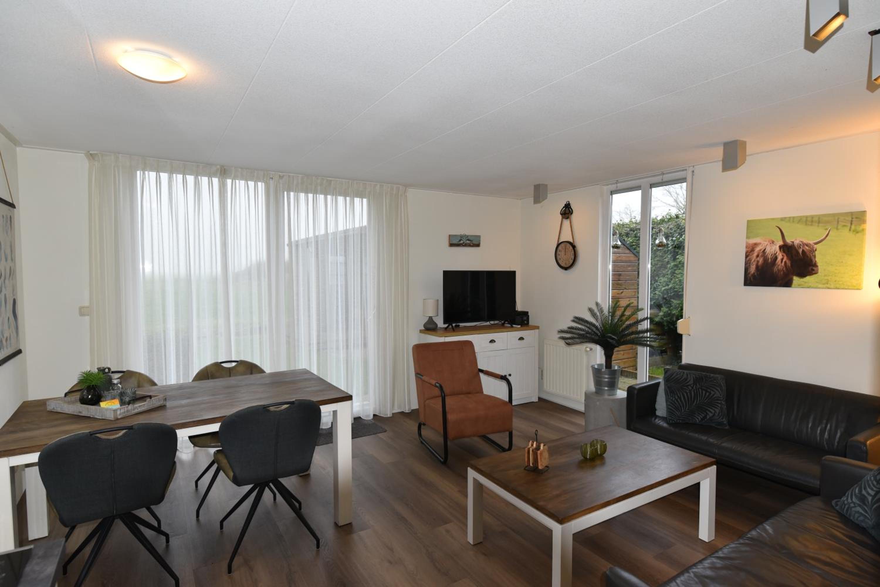 Vakantiehuis Tjeukemeer, de Friese Meren view 3