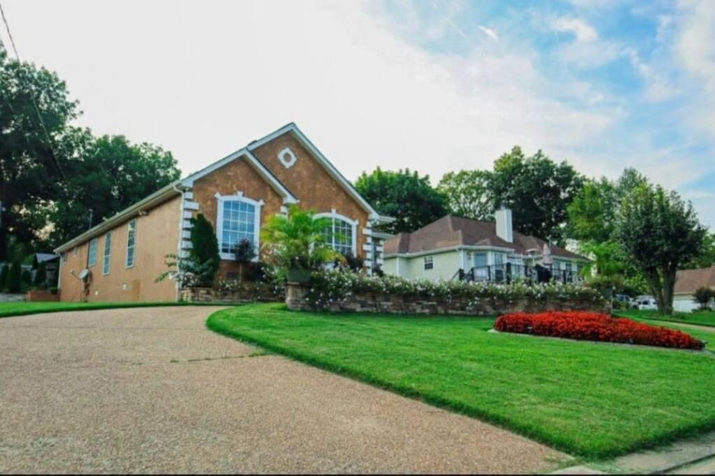 1Min to Percy Priest Lake 2 Masters Quiet Family Home - Property Image 25