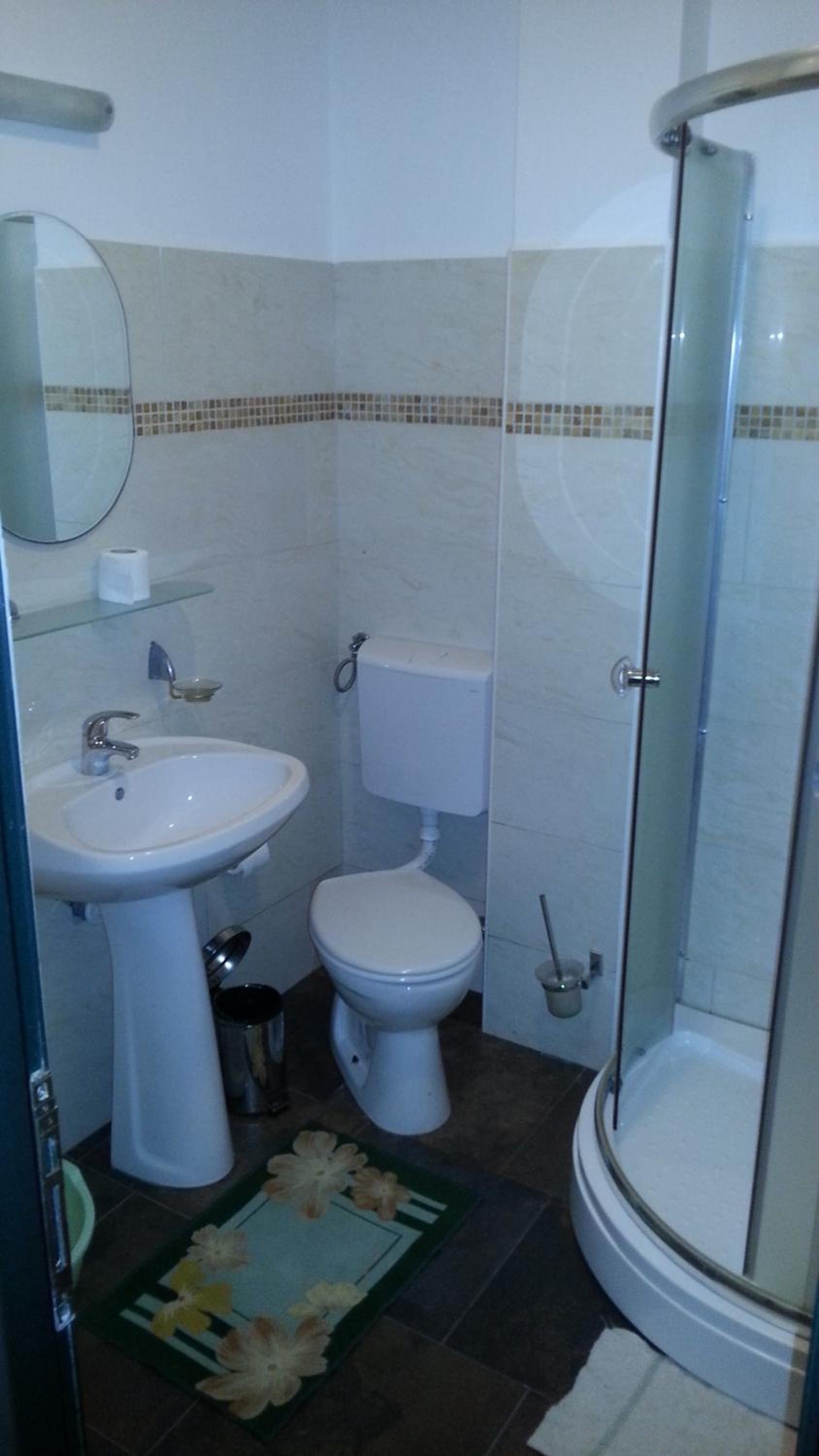 Lero Apartments