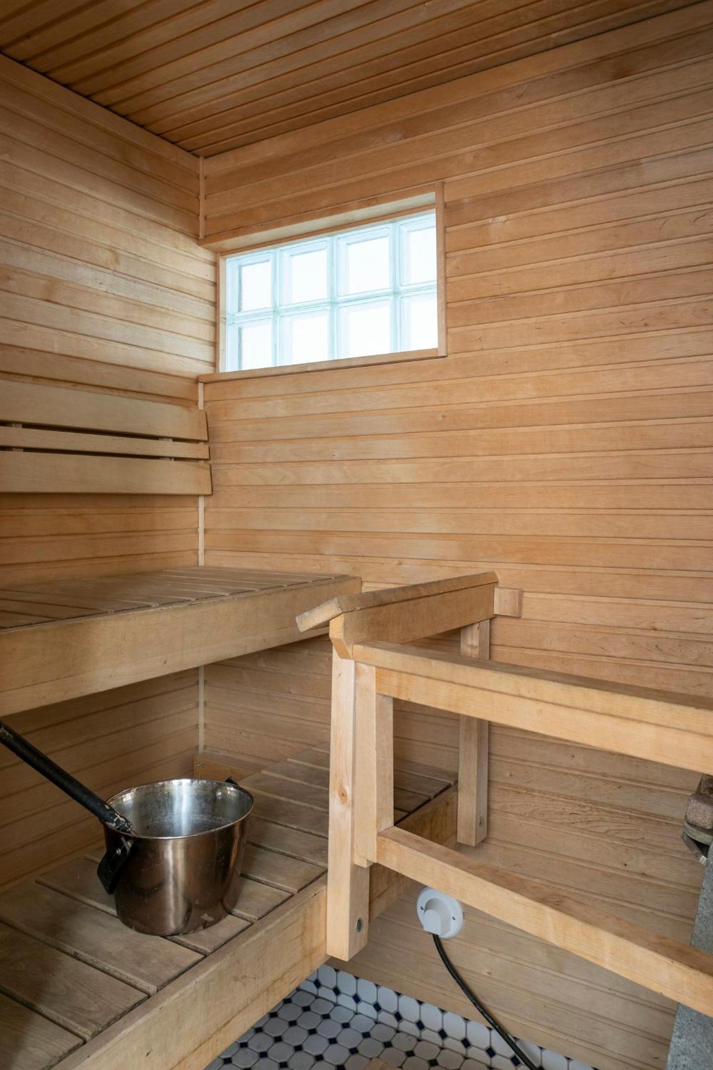 2ndhomes Apartment in Kamppi Center with Sauna and Balcony