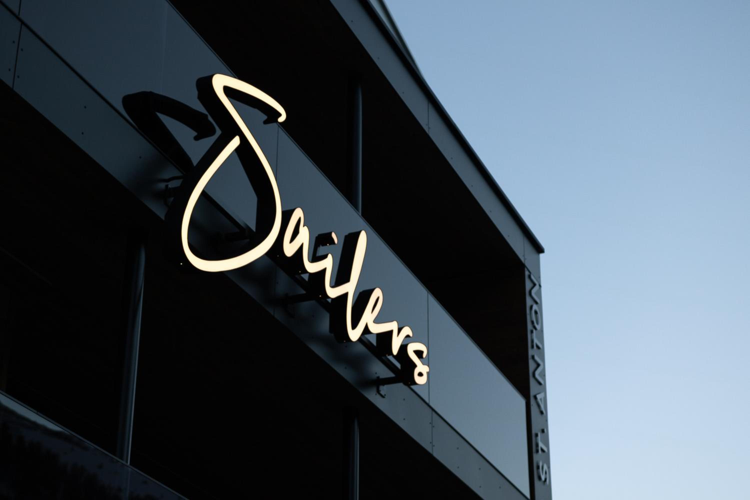 Luxury Apart Sailers