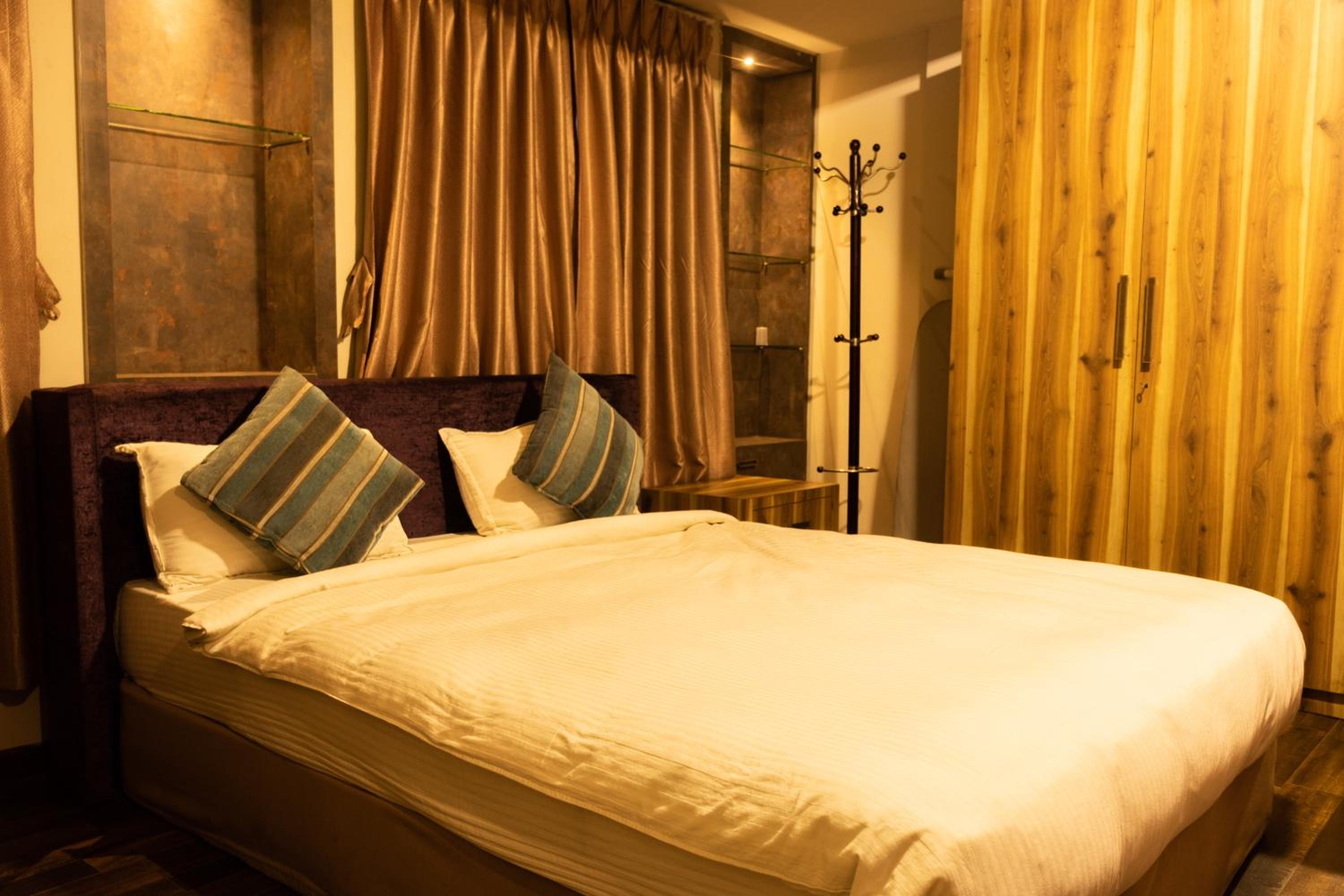 Classic Serviced Apartments view 3