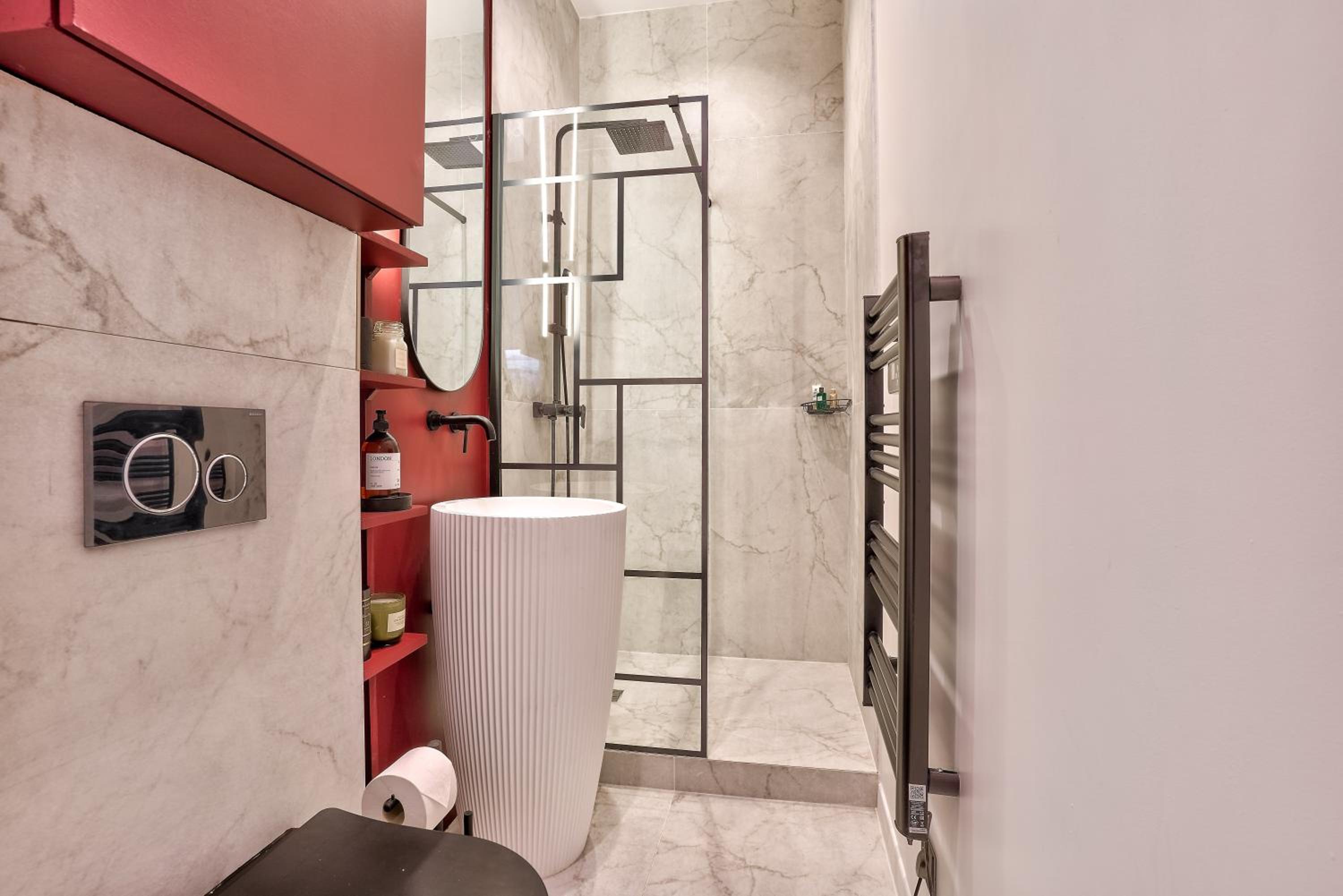 NEW Eiffel Tour ! Splendid Apartments in the Heart of Paris