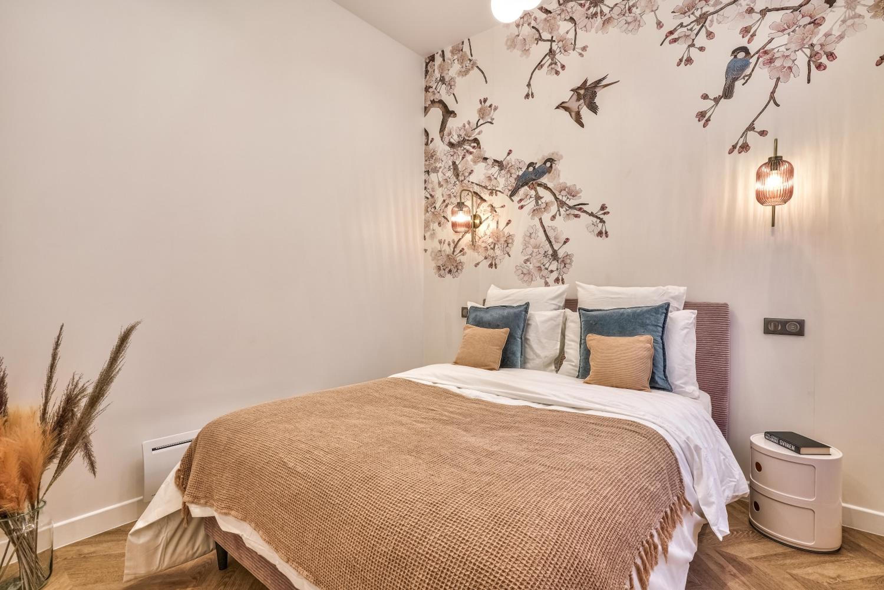 NEW Eiffel Tour ! Splendid Apartments in the Heart of Paris
