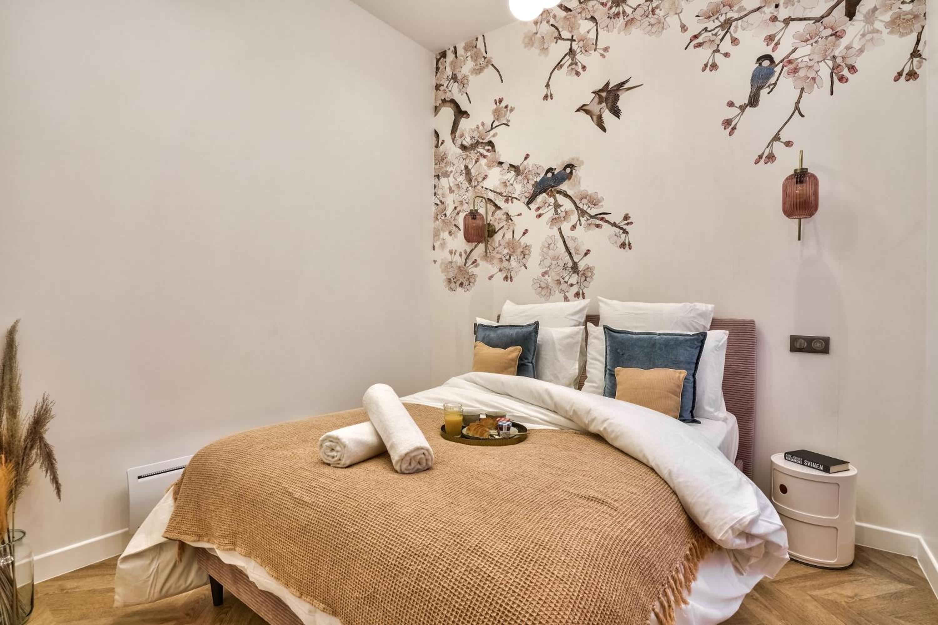 NEW Eiffel Tour ! Splendid Apartments in the Heart of Paris