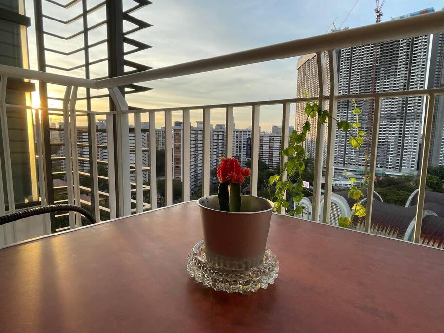Private Jacuzzi Staycation at KL City 1014