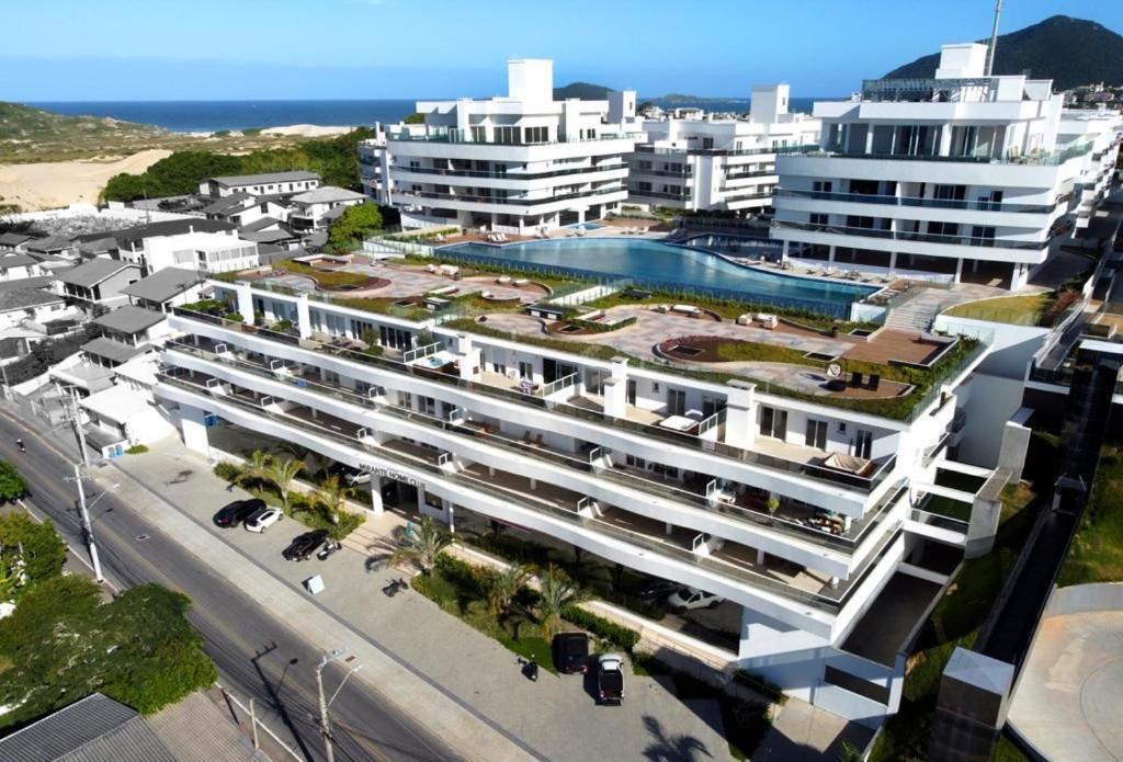 Apartamento 3 quartos com vista ao mar