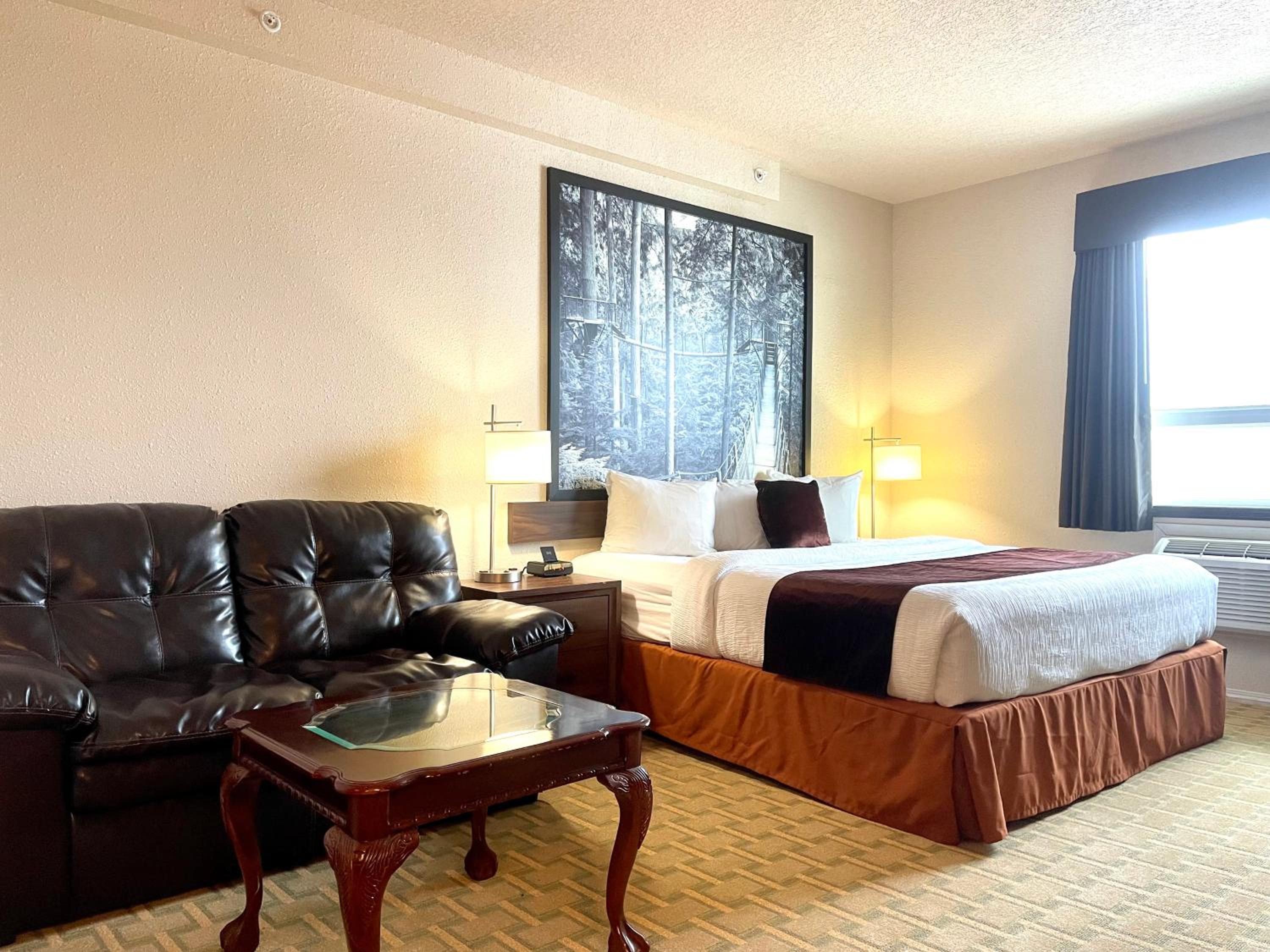 High Point Inn & Suites Peace River