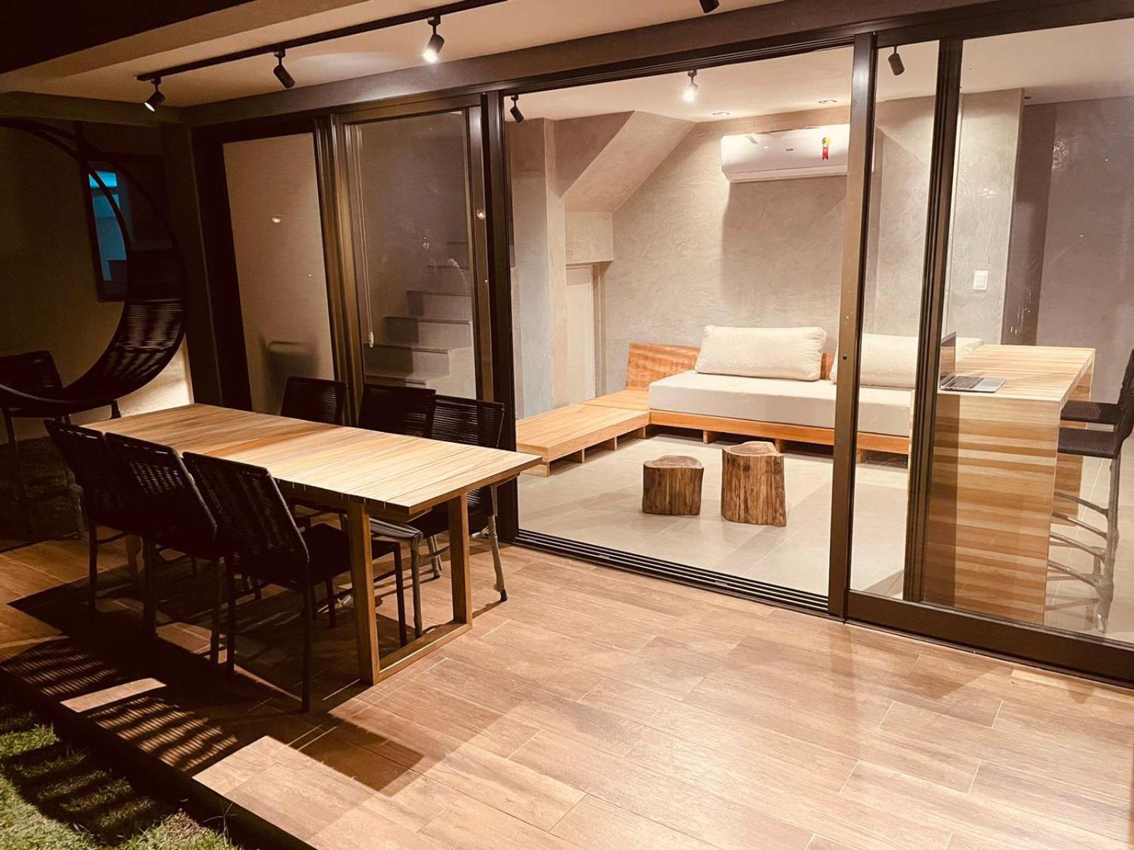 Housi, condo beira mar em Milagres