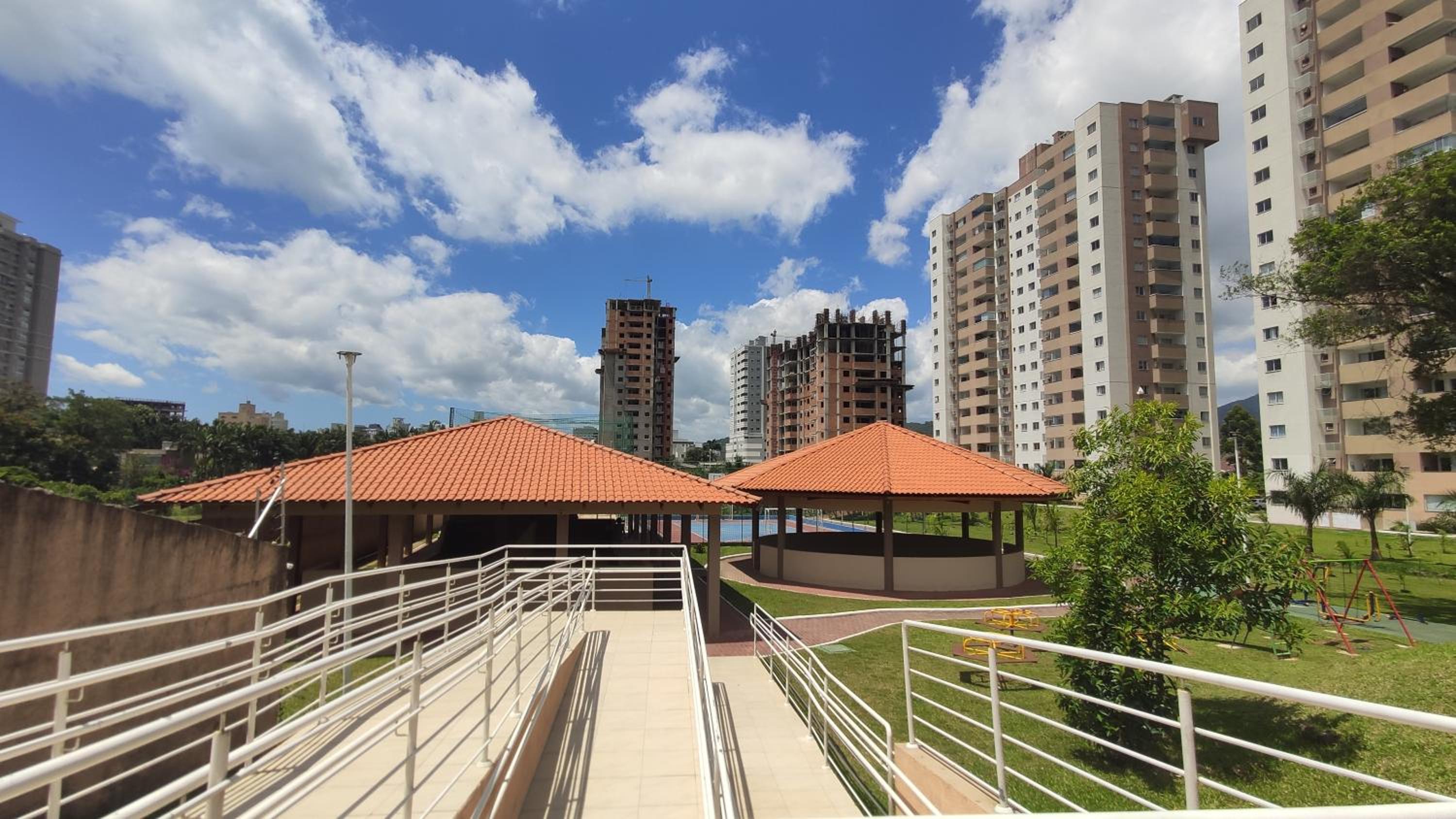 Smart Apartment - The 808 view 4