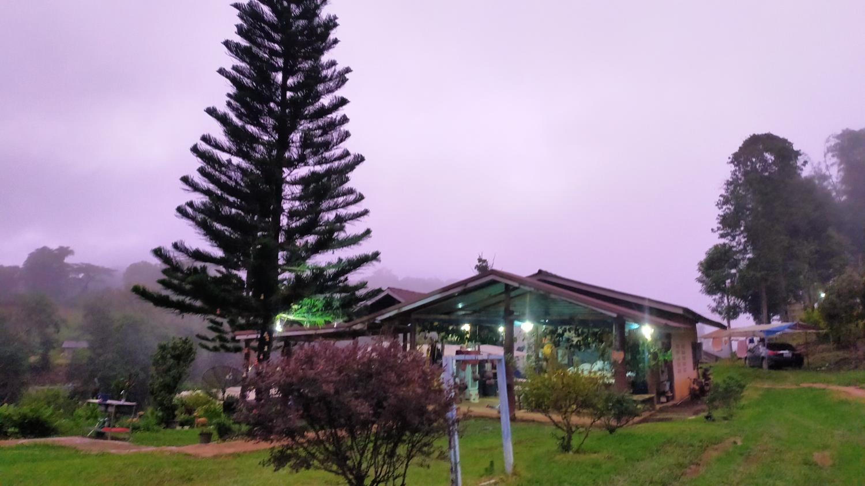 Mong Homestay Resort