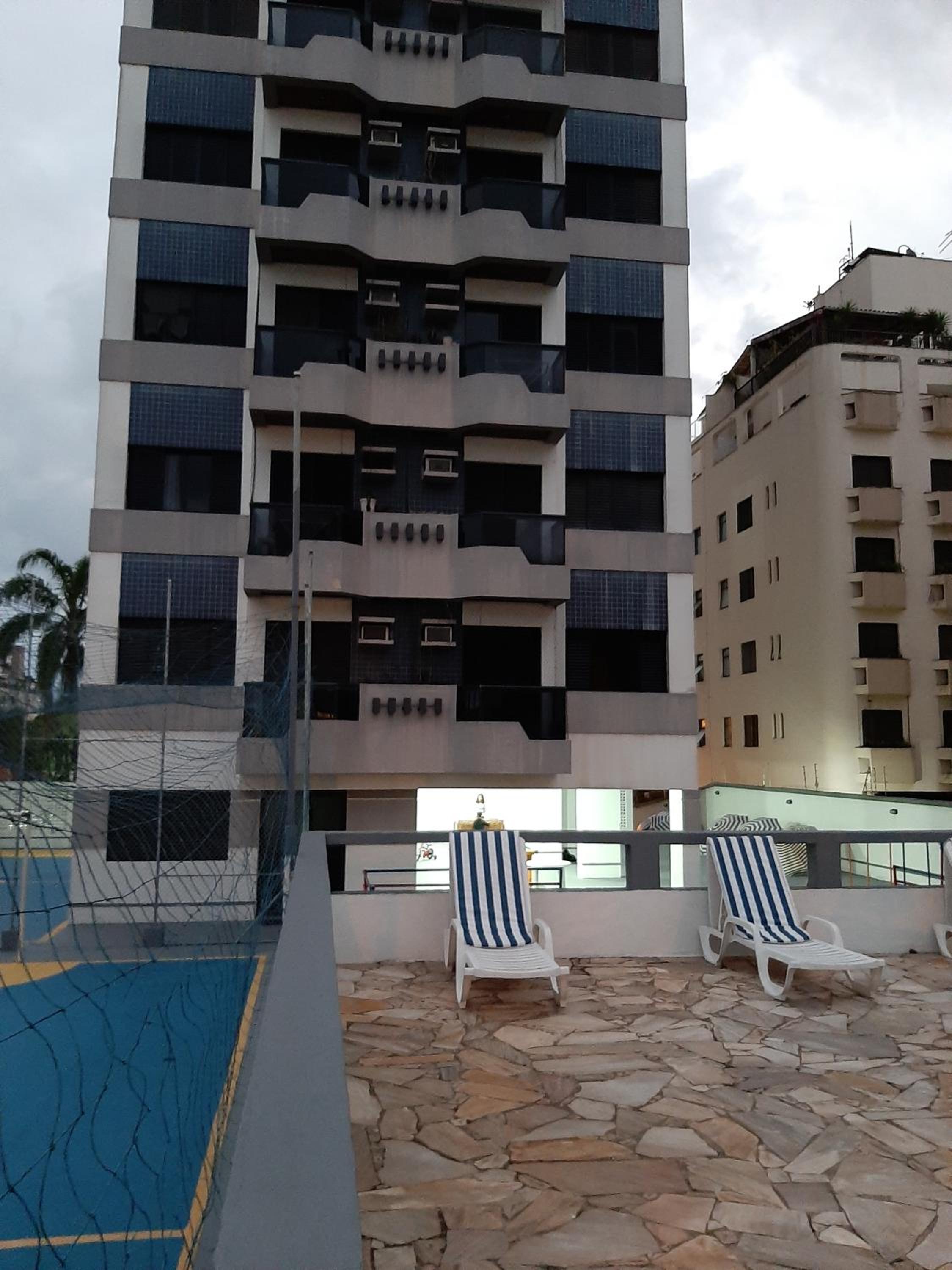 Apartamento 3 Dormitórios / Praia Enseada Guarujá, Piscina, Vista ao fundo e sol da manhã!.