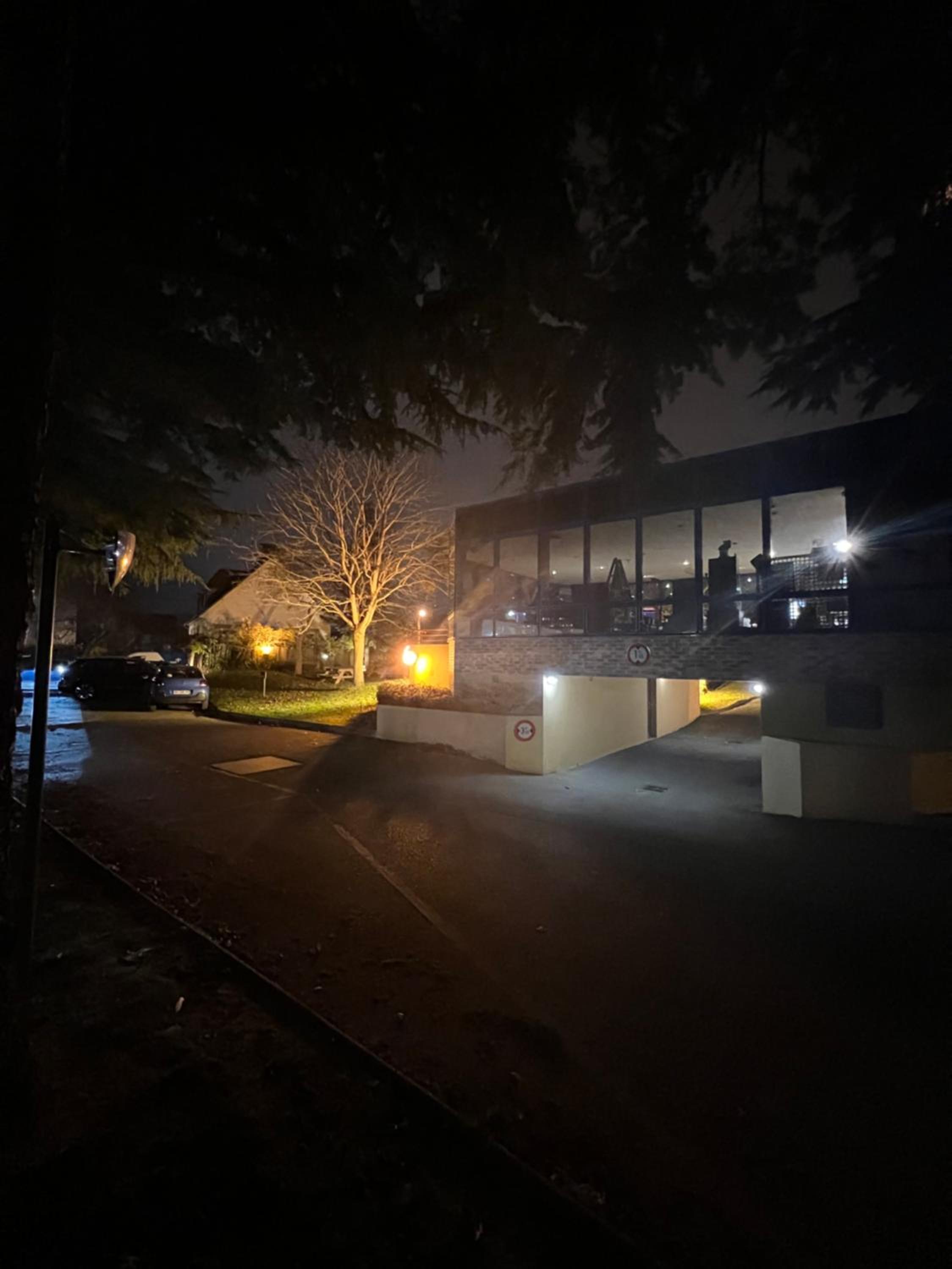 Hotel Arcantis Le Voltaire - Image 1