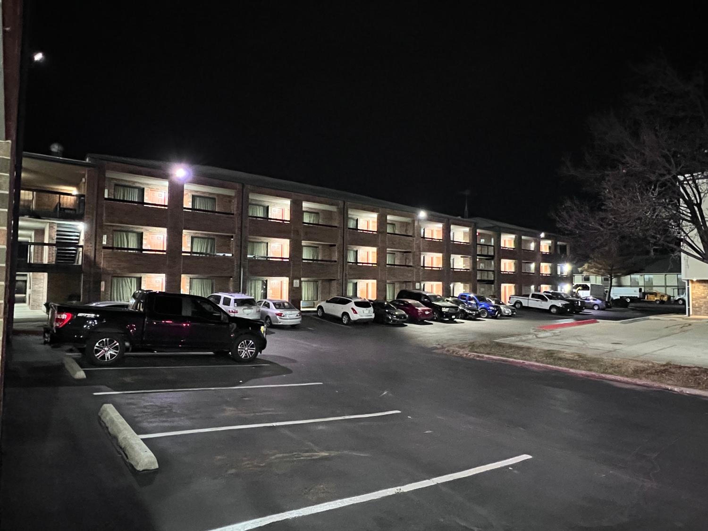 Oklahoma City Vacations - Motel 6 Oklahoma City OK Fairgrounds West - Property Image 22