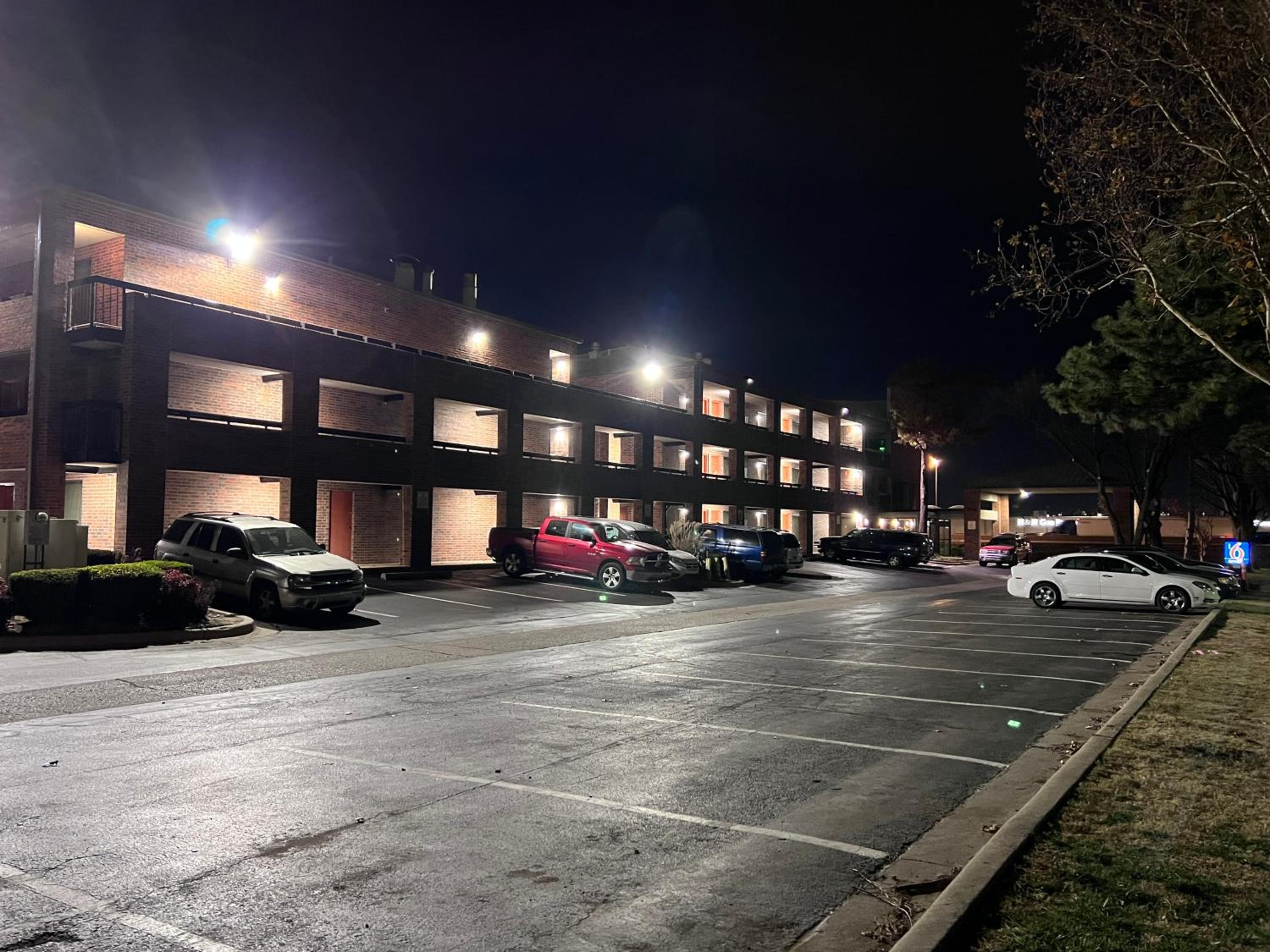 Oklahoma City Vacations - Motel 6 Oklahoma City OK Fairgrounds West - Property Image 18