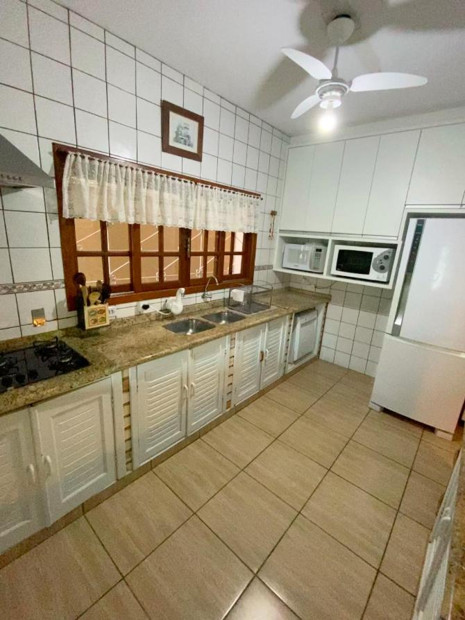 Excelente casa com piscina na Praia de Ingleses
