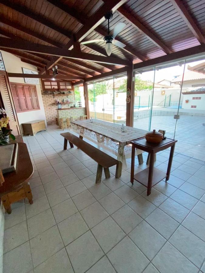 Excelente casa com piscina na Praia de Ingleses
