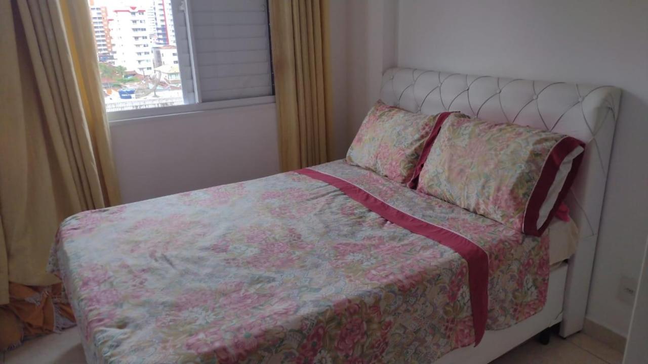 BELO APARTAMENTO - PRAIA GRANDE PERTINHO da PRAIA