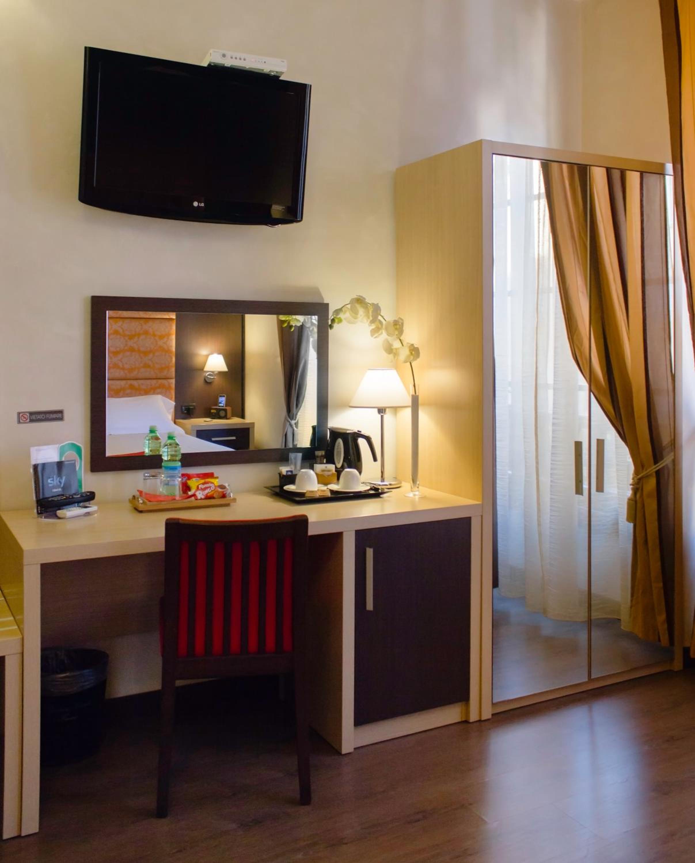 hotel room