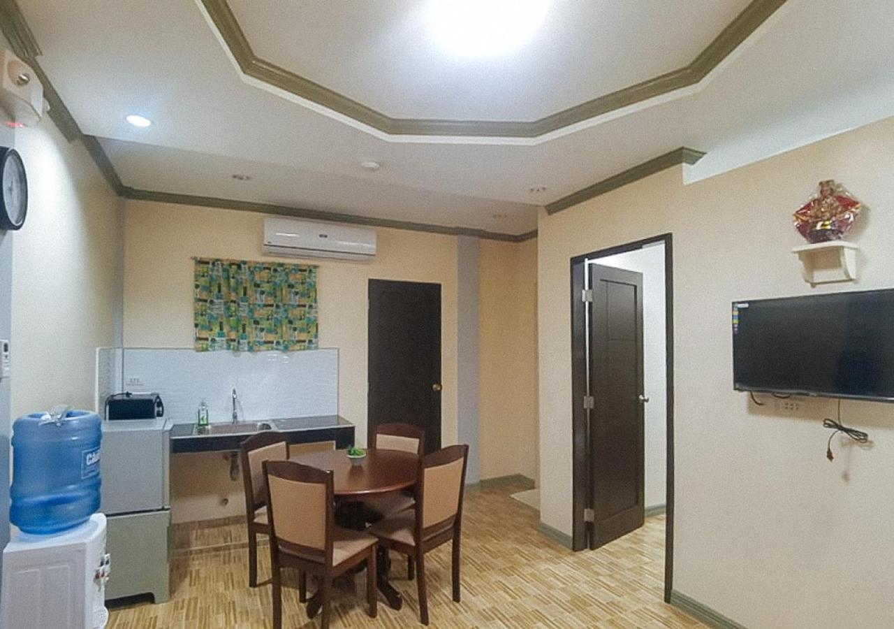 AJ Residences Apartelle Camotes RedPartner view 5