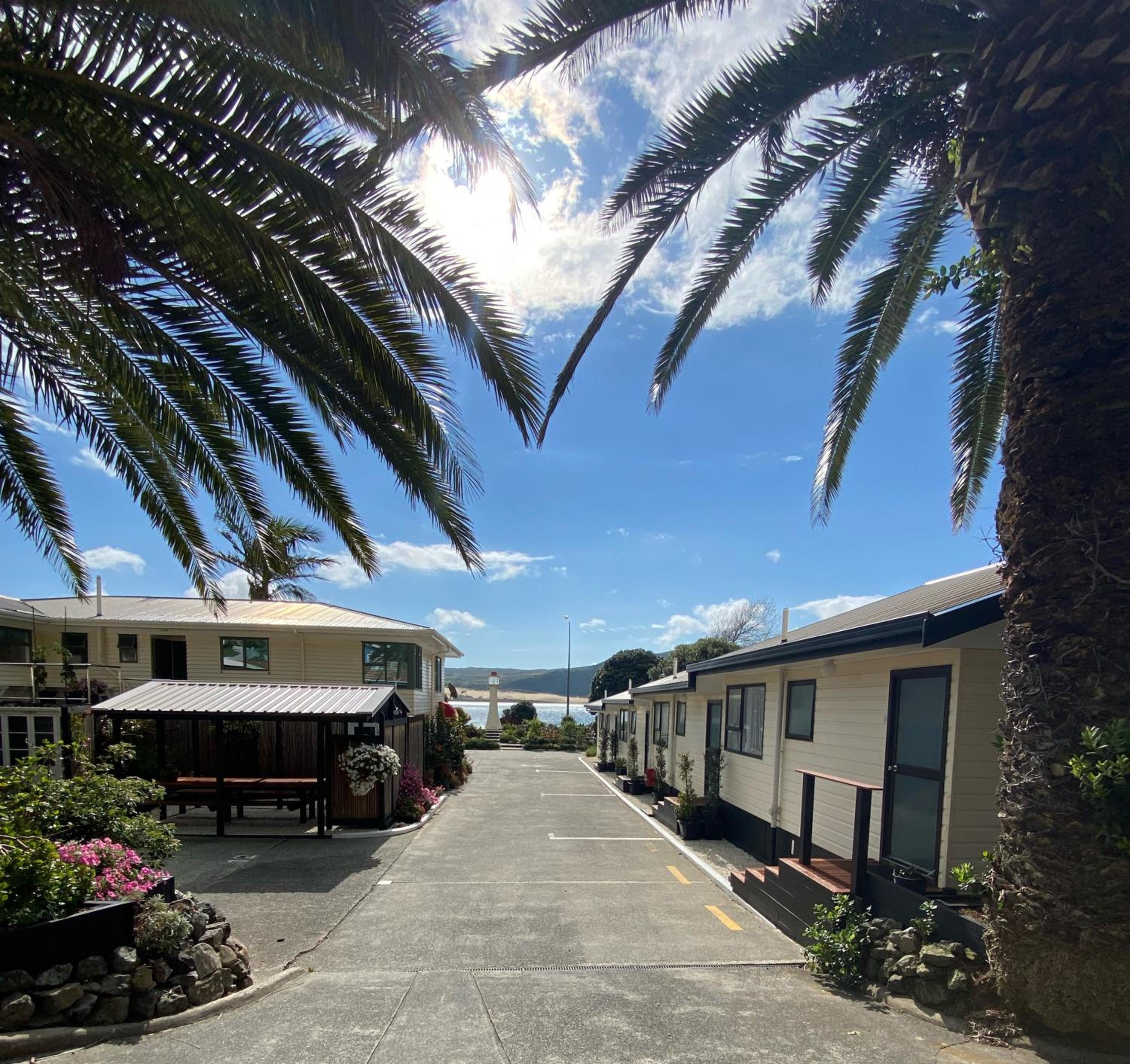 Opononi Lighthouse Motel