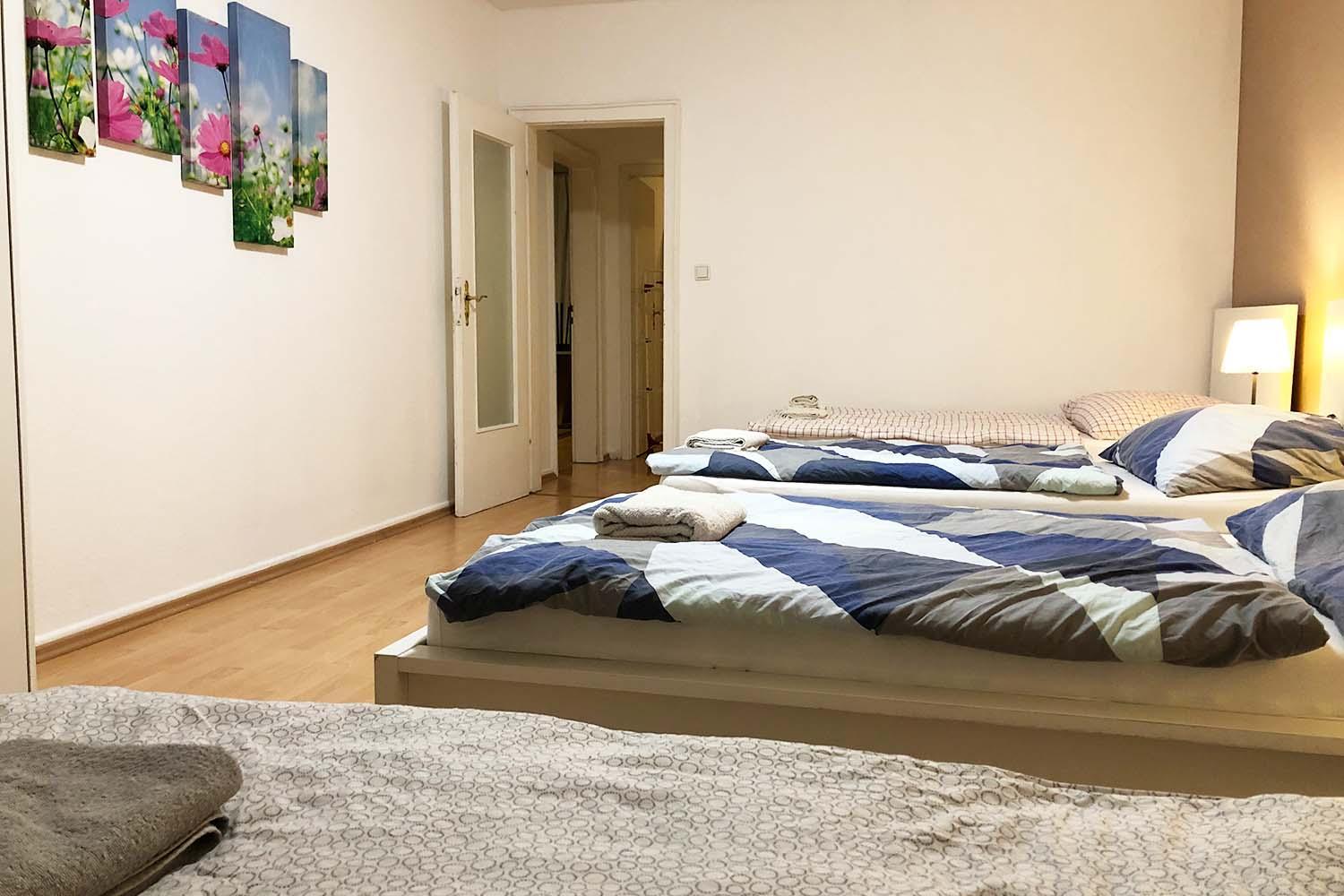 Ferienwohnung Neuss view 2