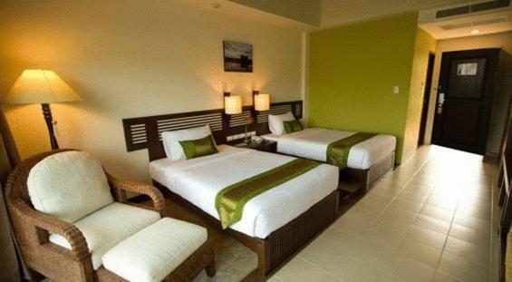 Mae Jo Golf Resort & Spa