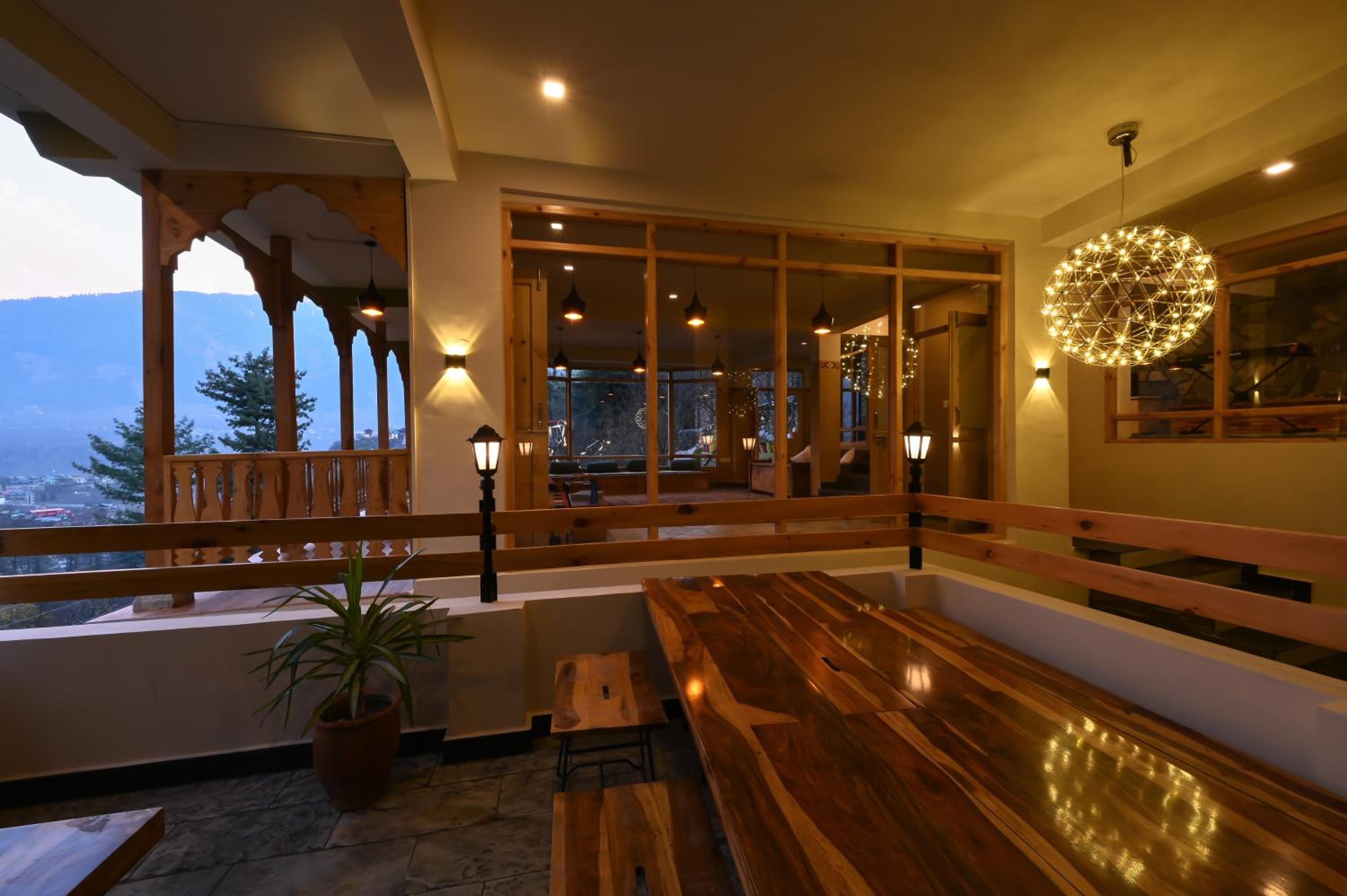 Zostel Dobhi, Manali view 2