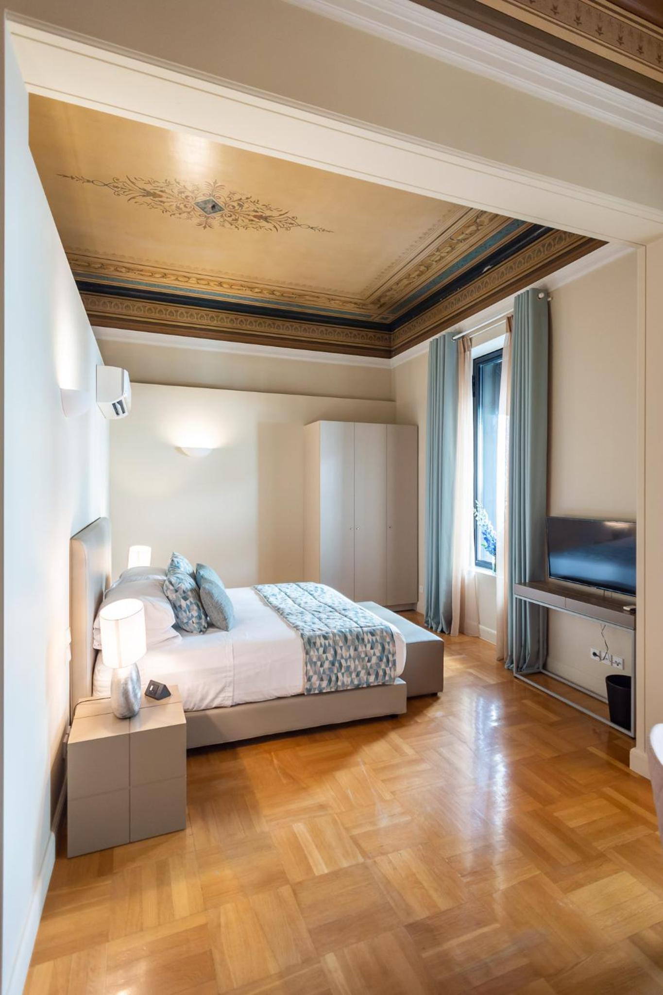 33SolonosSuites