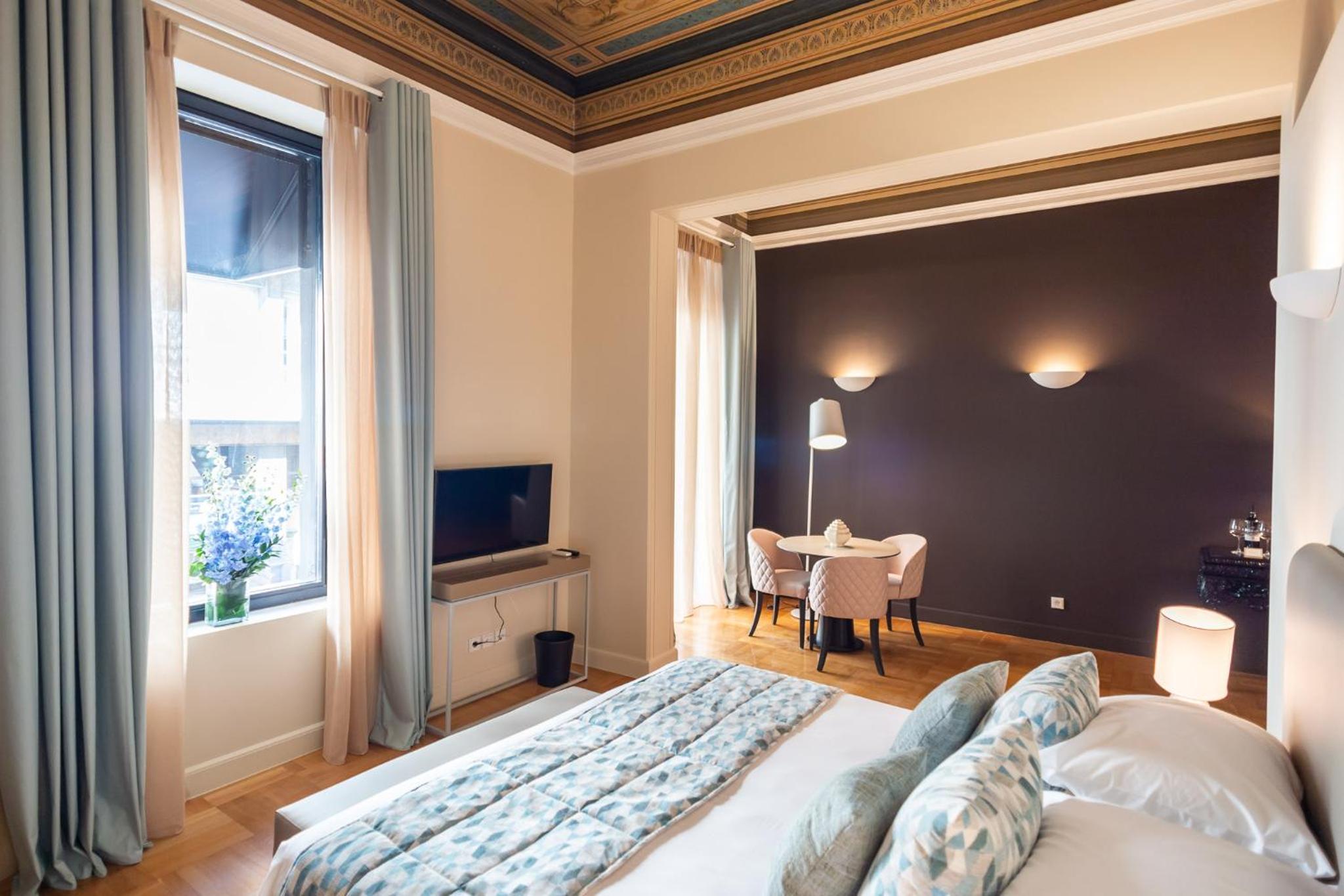 33SolonosSuites